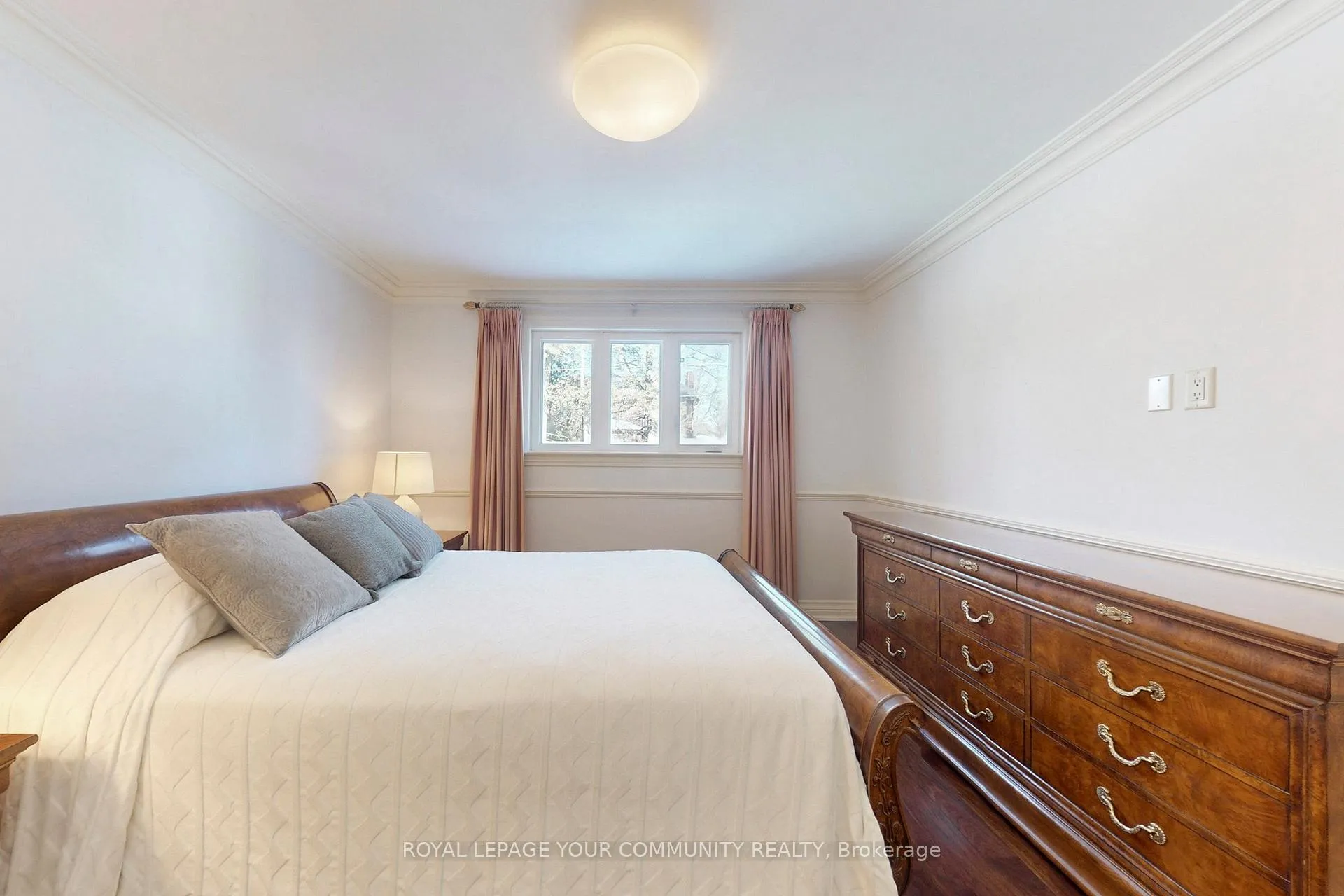 Photo 20 of 67 Fred Varley Drive, Markham, Unionville — HOMEH
