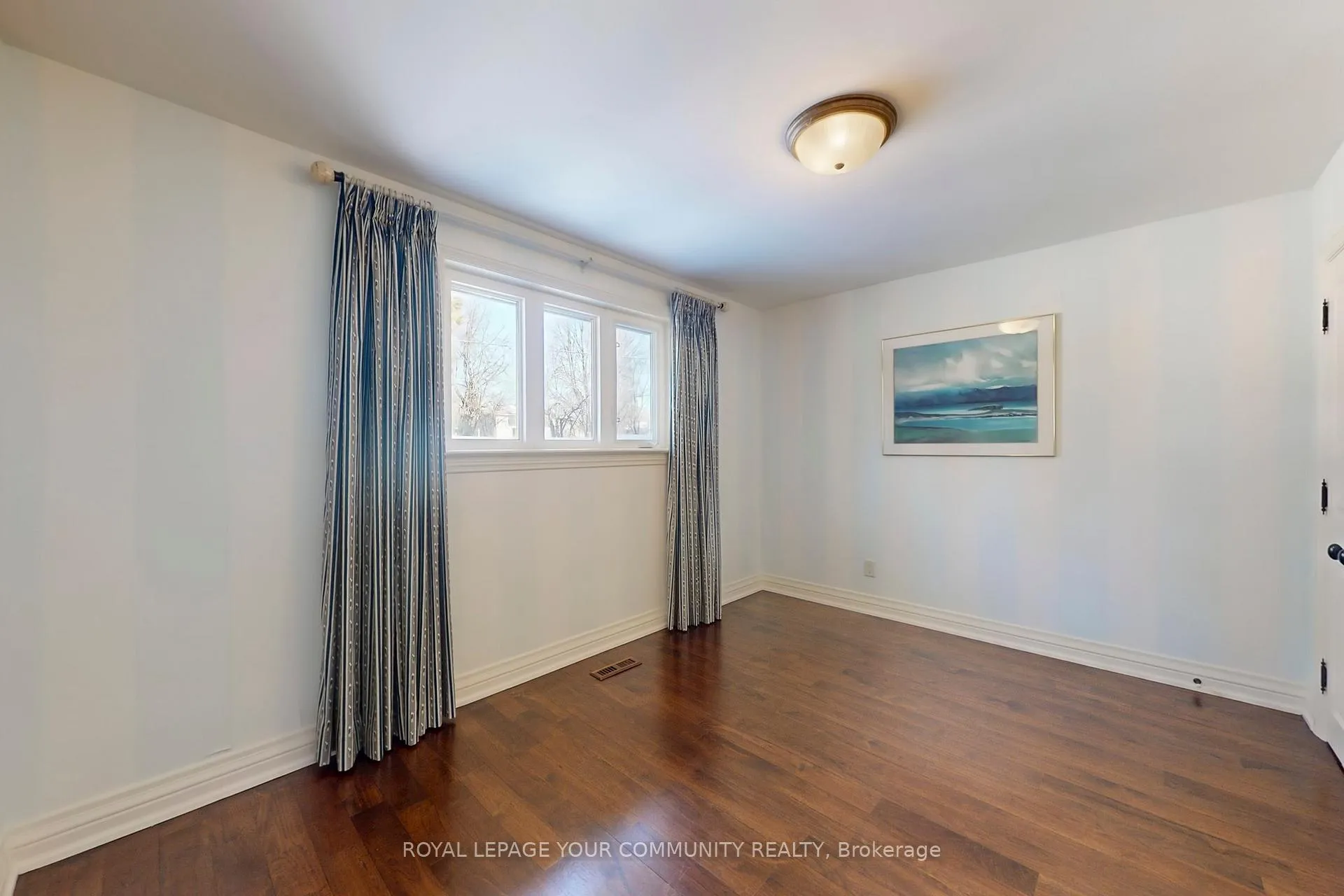 Photo 25 of 67 Fred Varley Drive, Markham, Unionville — HOMEH