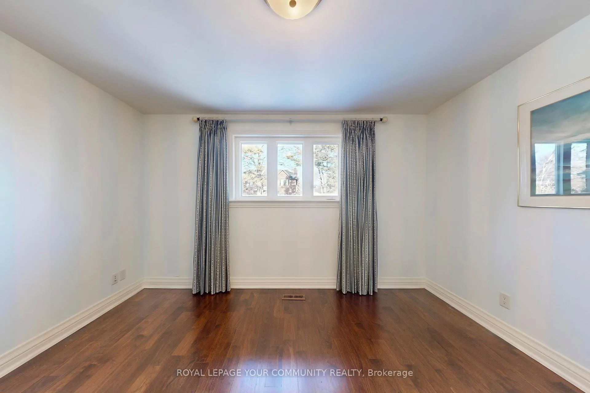 Photo 26 of 67 Fred Varley Drive, Markham, Unionville — HOMEH