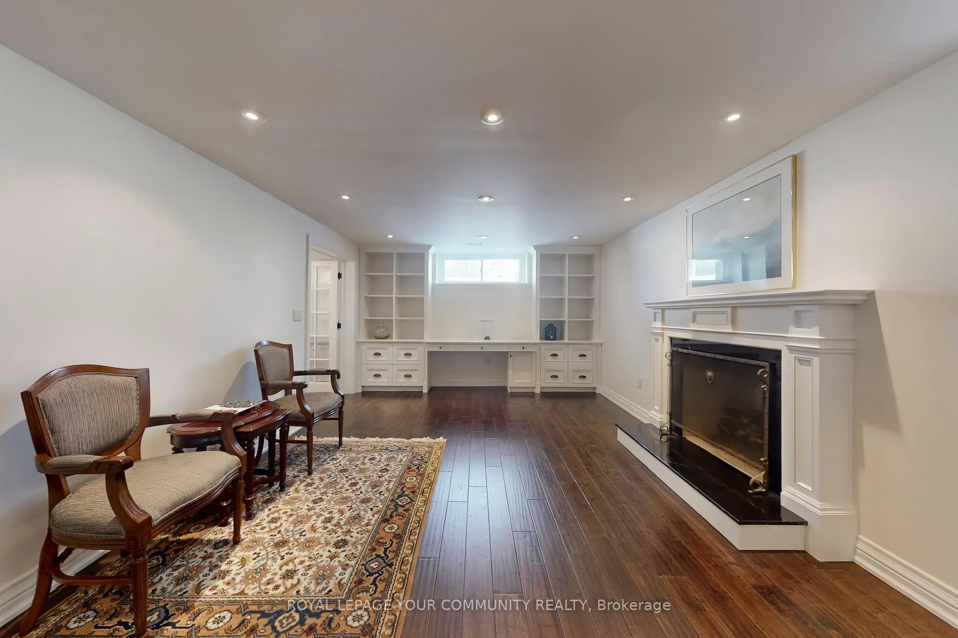 Photo 37 of 67 Fred Varley Drive, Markham, Unionville — HOMEH