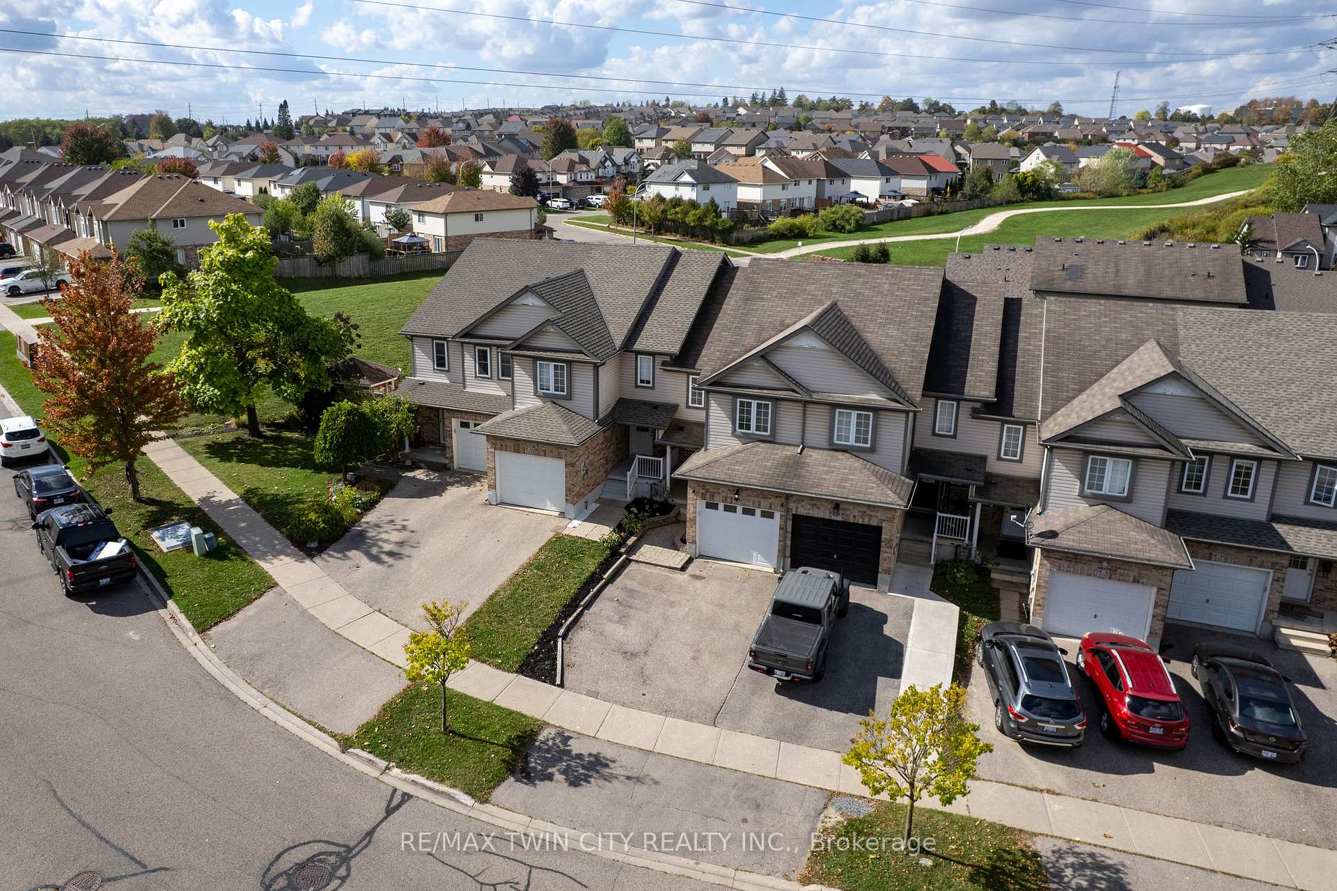 Photo 1 of 205 Snowdrop Crescent, Kitchener — HOMEH