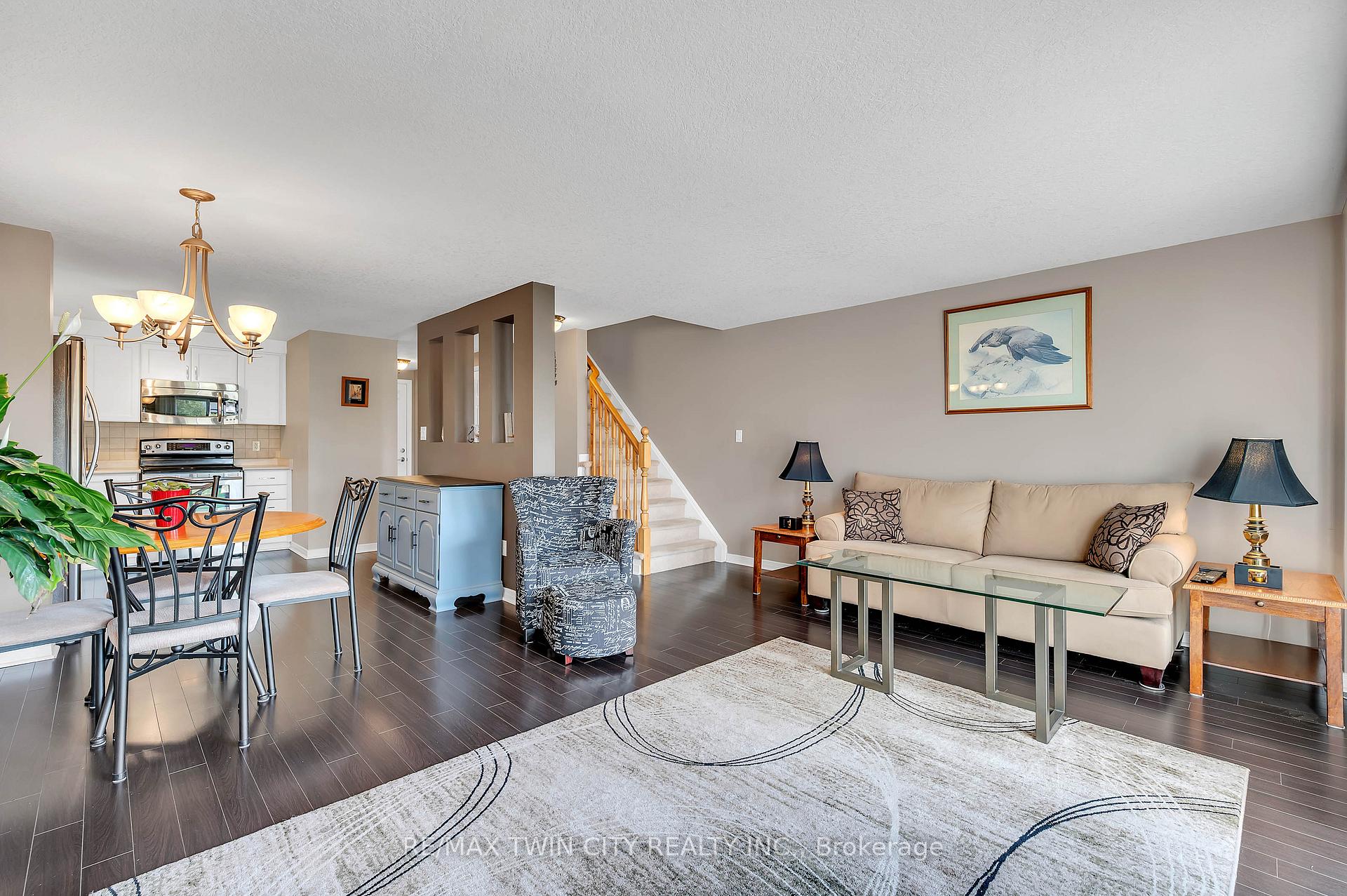 Photo 12 of 205 Snowdrop Crescent, Kitchener — HOMEH