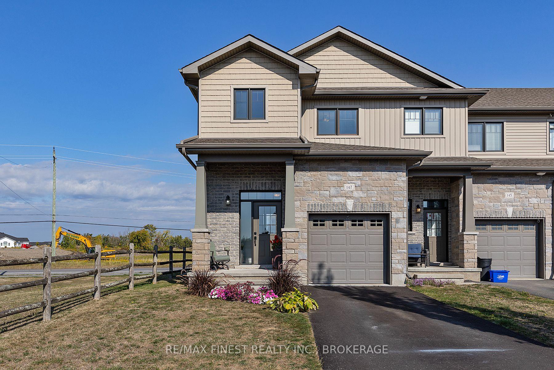 Photo 3 of 147 Simurda Court, Loyalist, Amherstview — HOMEH