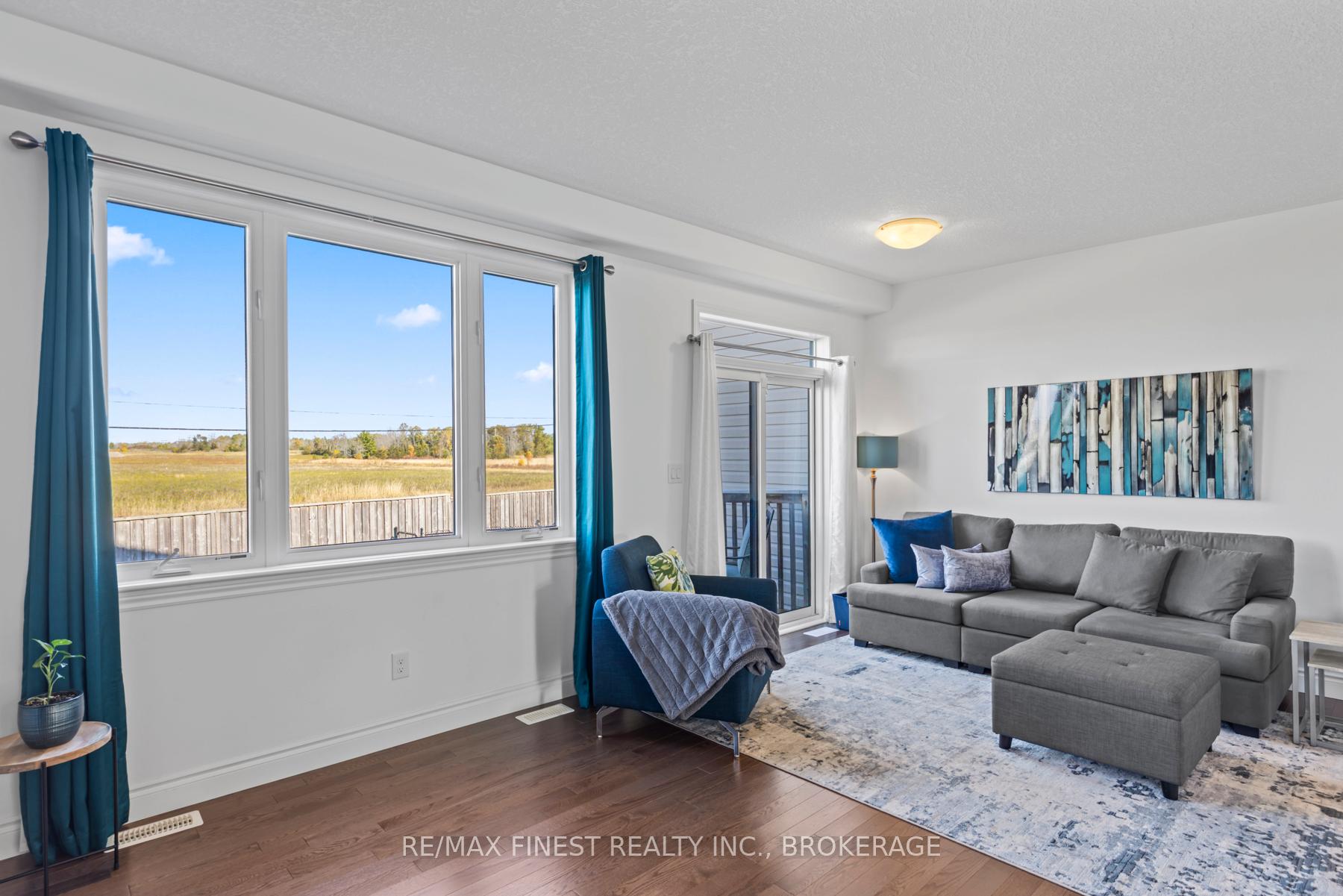 Photo 17 of 147 Simurda Court, Loyalist, Amherstview — HOMEH