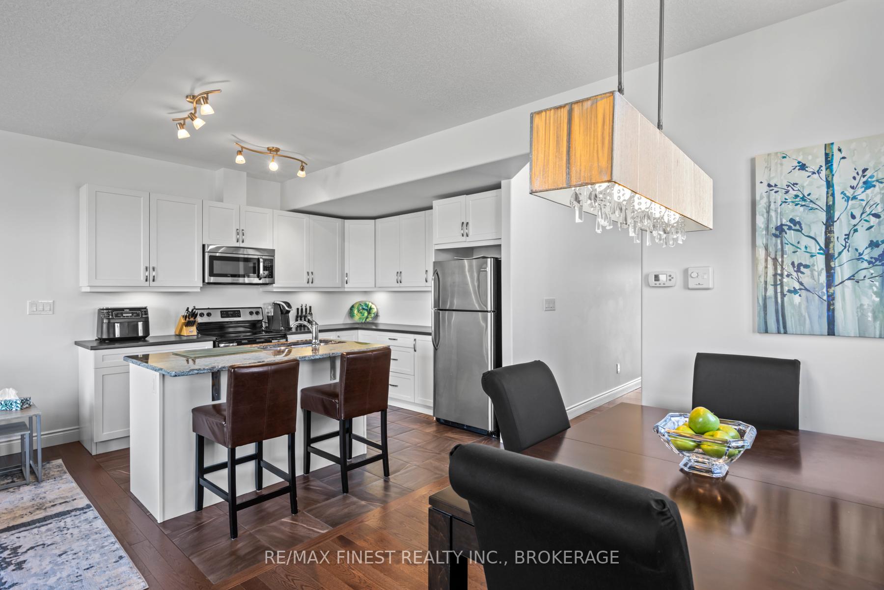 Photo 20 of 147 Simurda Court, Loyalist, Amherstview — HOMEH