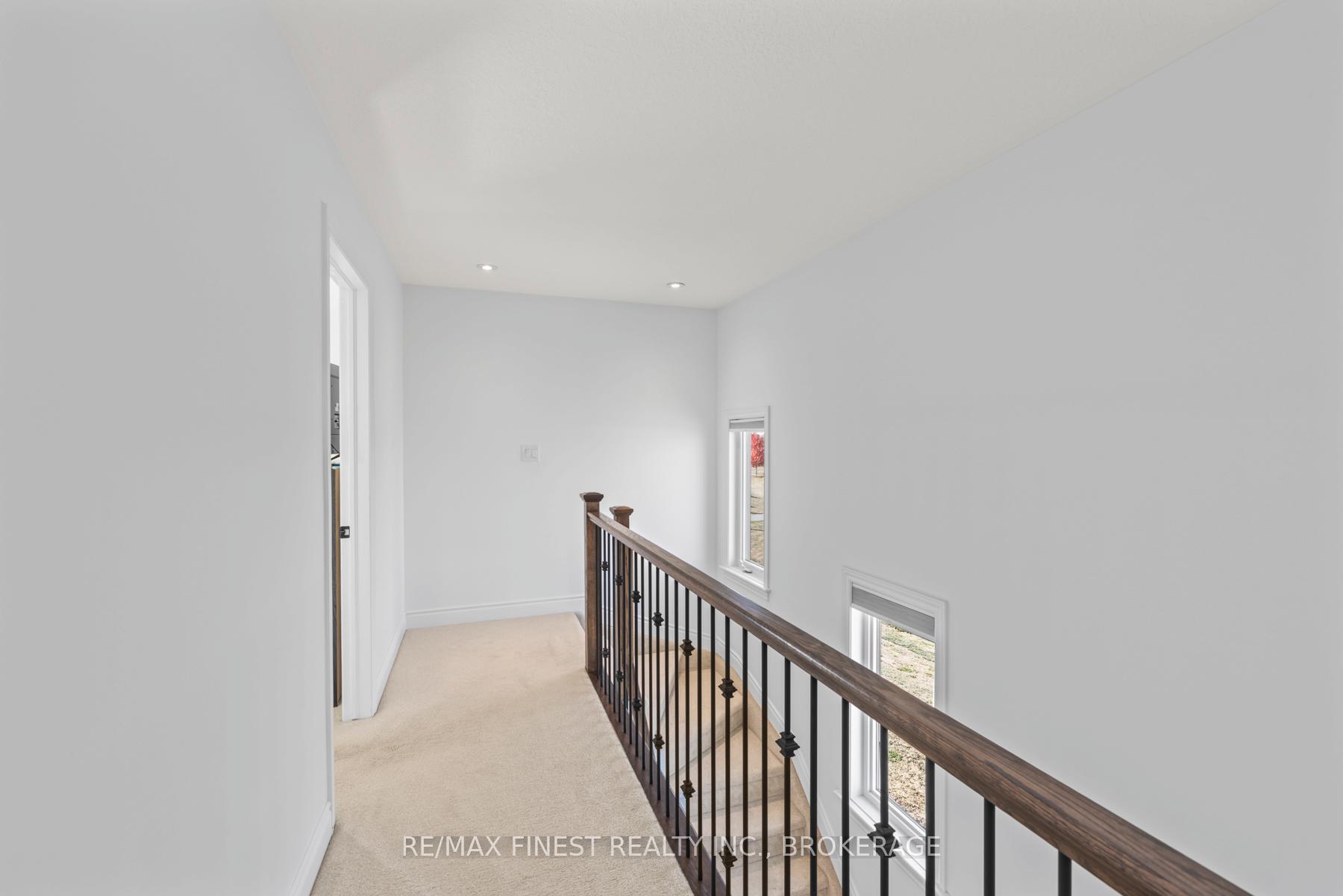 Photo 23 of 147 Simurda Court, Loyalist, Amherstview — HOMEH