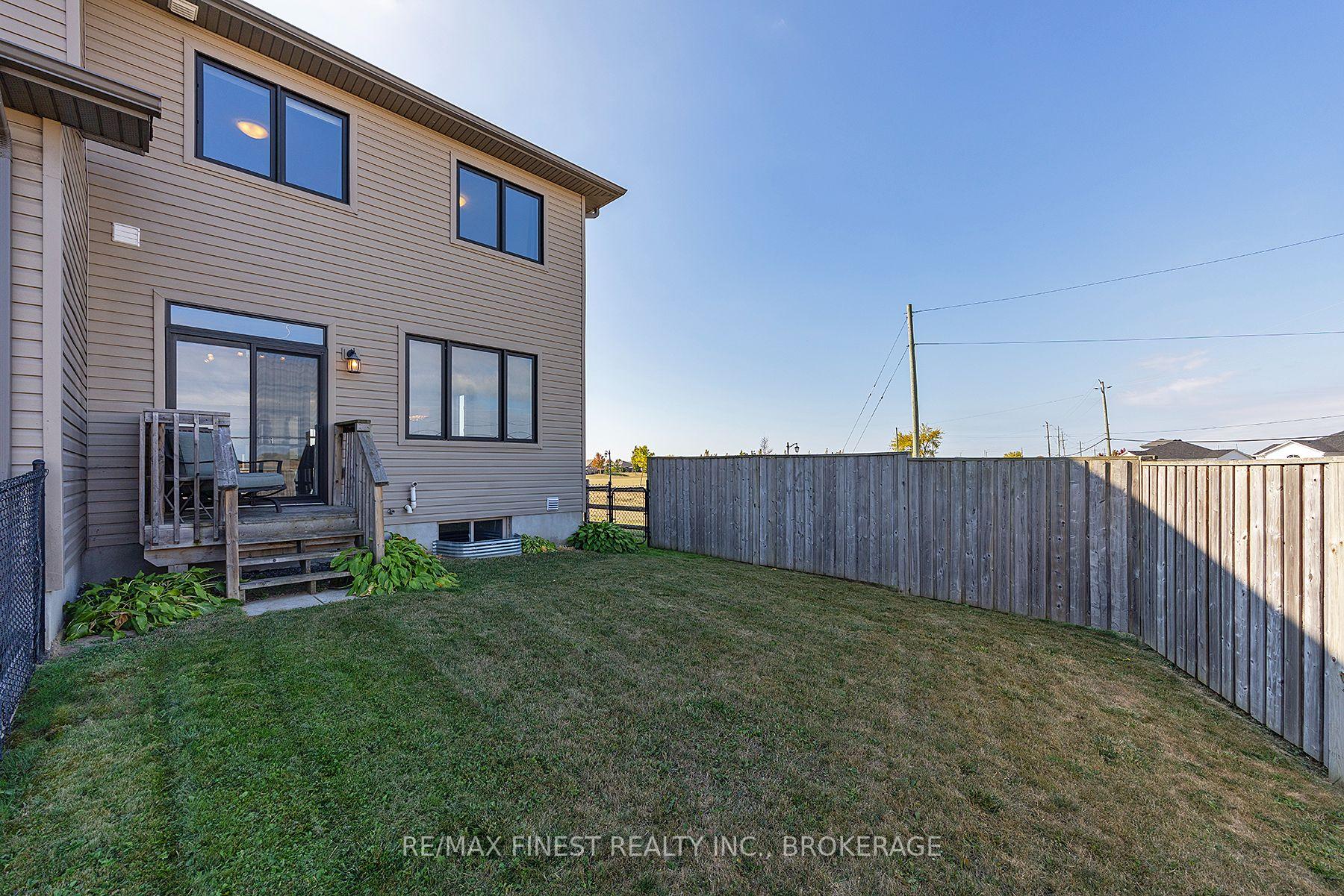 Photo 45 of 147 Simurda Court, Loyalist, Amherstview — HOMEH