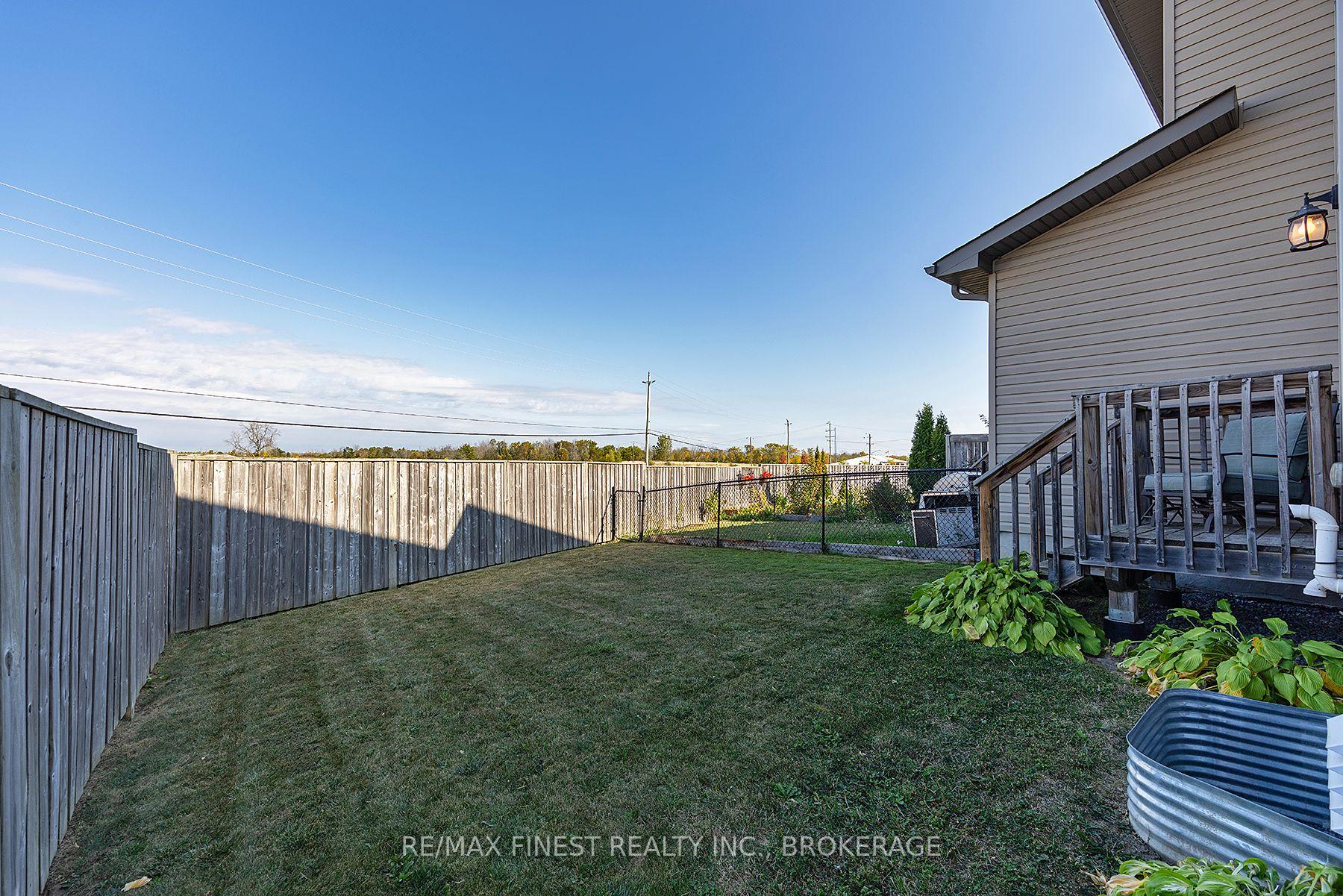 Photo 47 of 147 Simurda Court, Loyalist, Amherstview — HOMEH