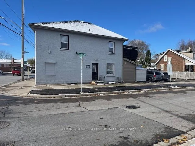 Photo 2 of 488 Hamilton Road, London, East L — HOMEH