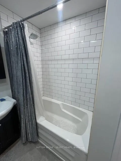 Photo 14 of 488 Hamilton Road, London, East L — HOMEH