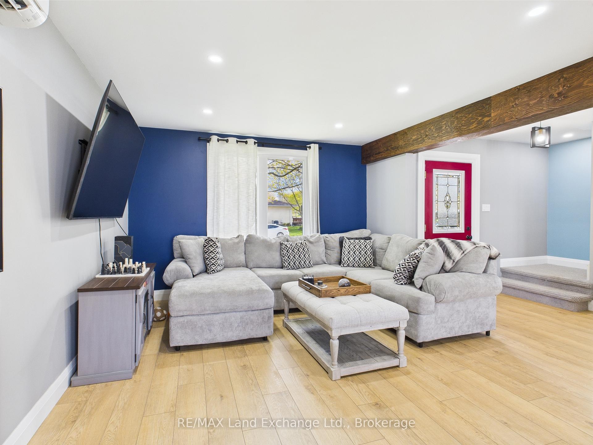 Photo 6 of 634 Mackendrick Drive, Kincardine — HOMEH