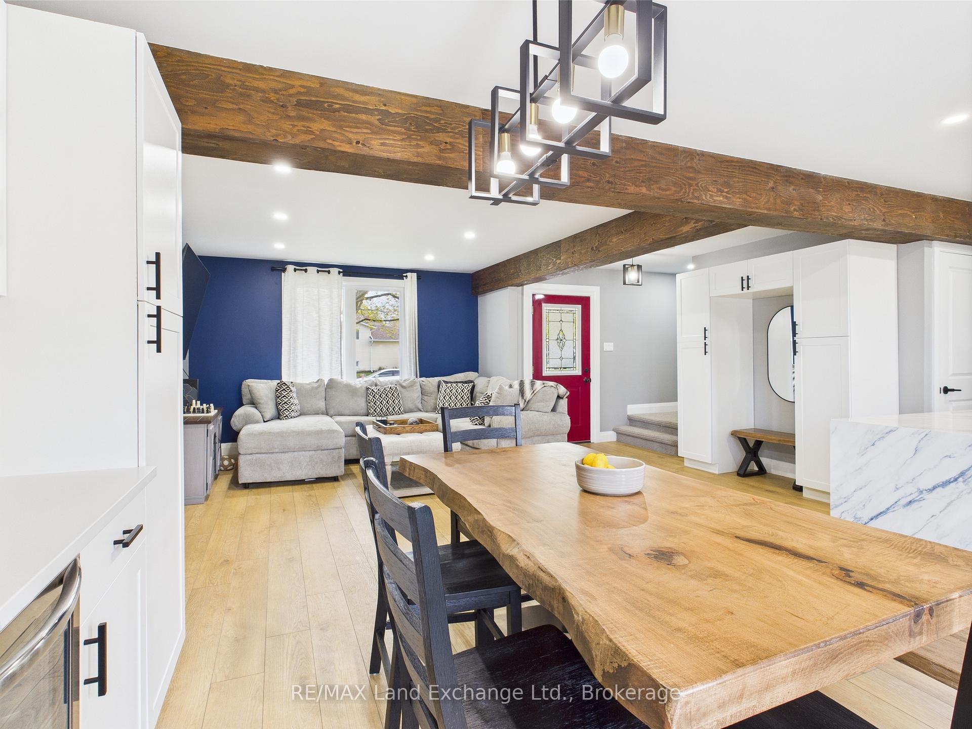 Photo 15 of 634 Mackendrick Drive, Kincardine — HOMEH