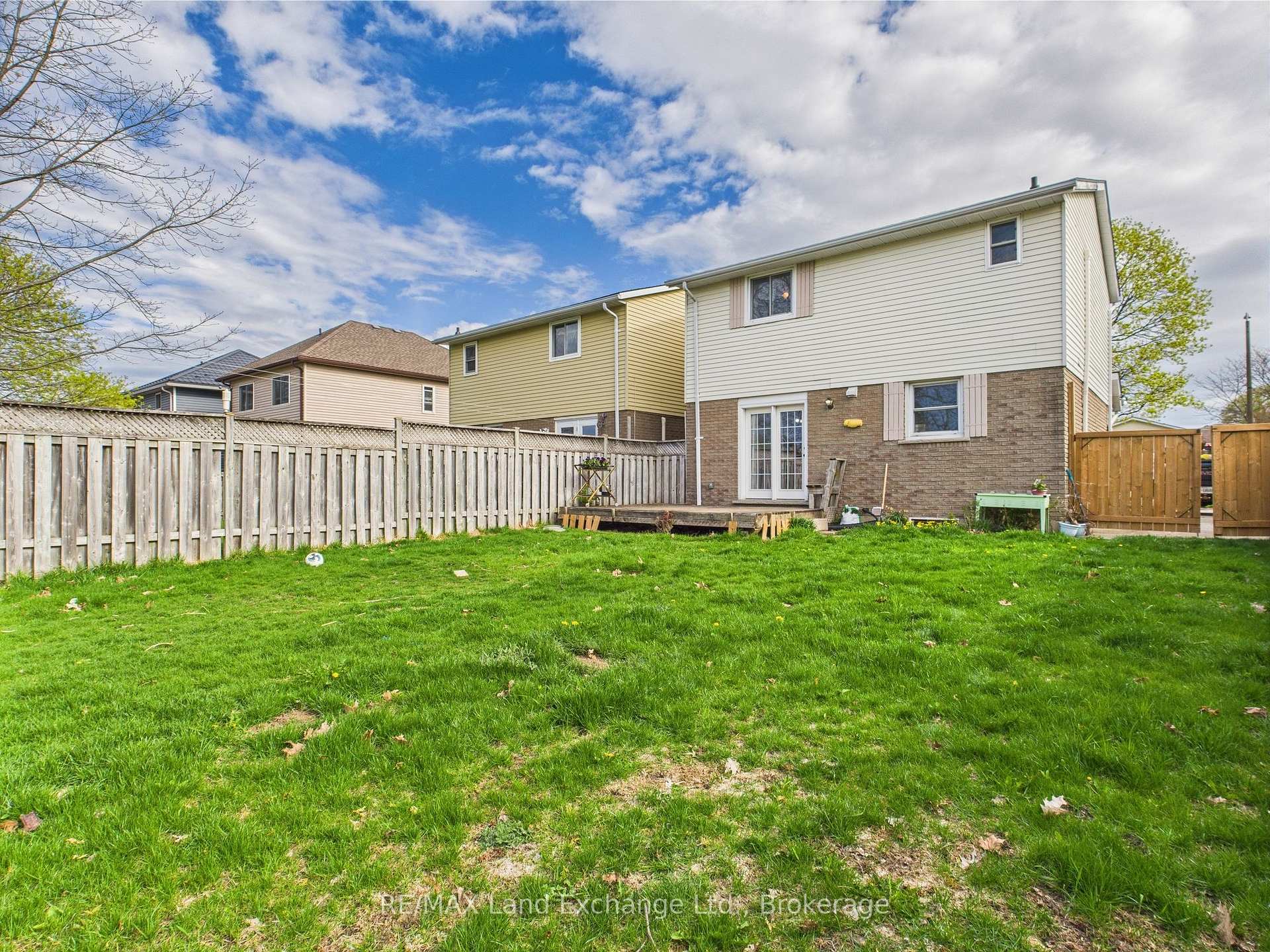 Photo 23 of 634 Mackendrick Drive, Kincardine — HOMEH
