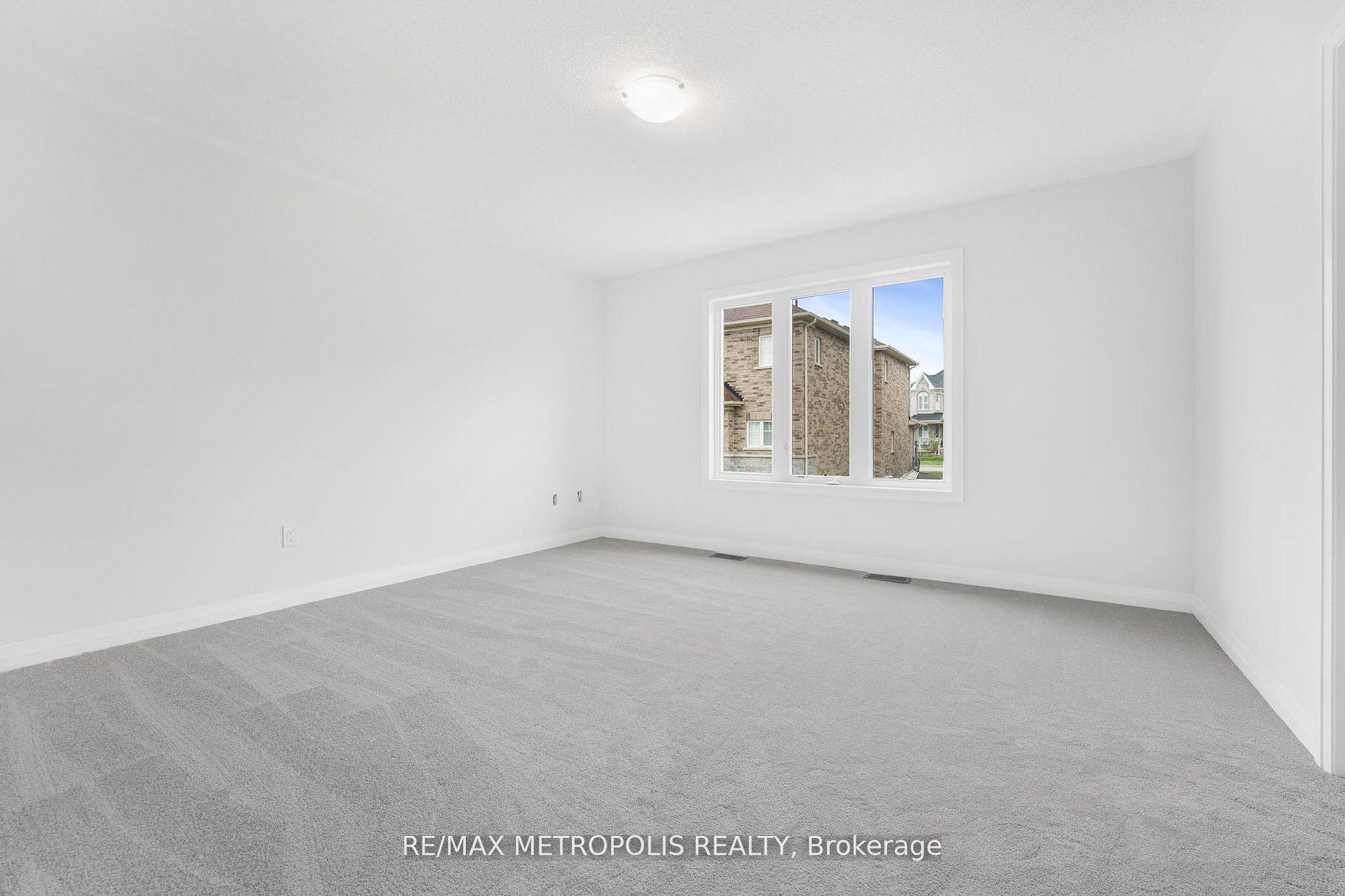 Photo 30 of 1372 Harrington Street, Innisfil, Lefroy — HOMEH