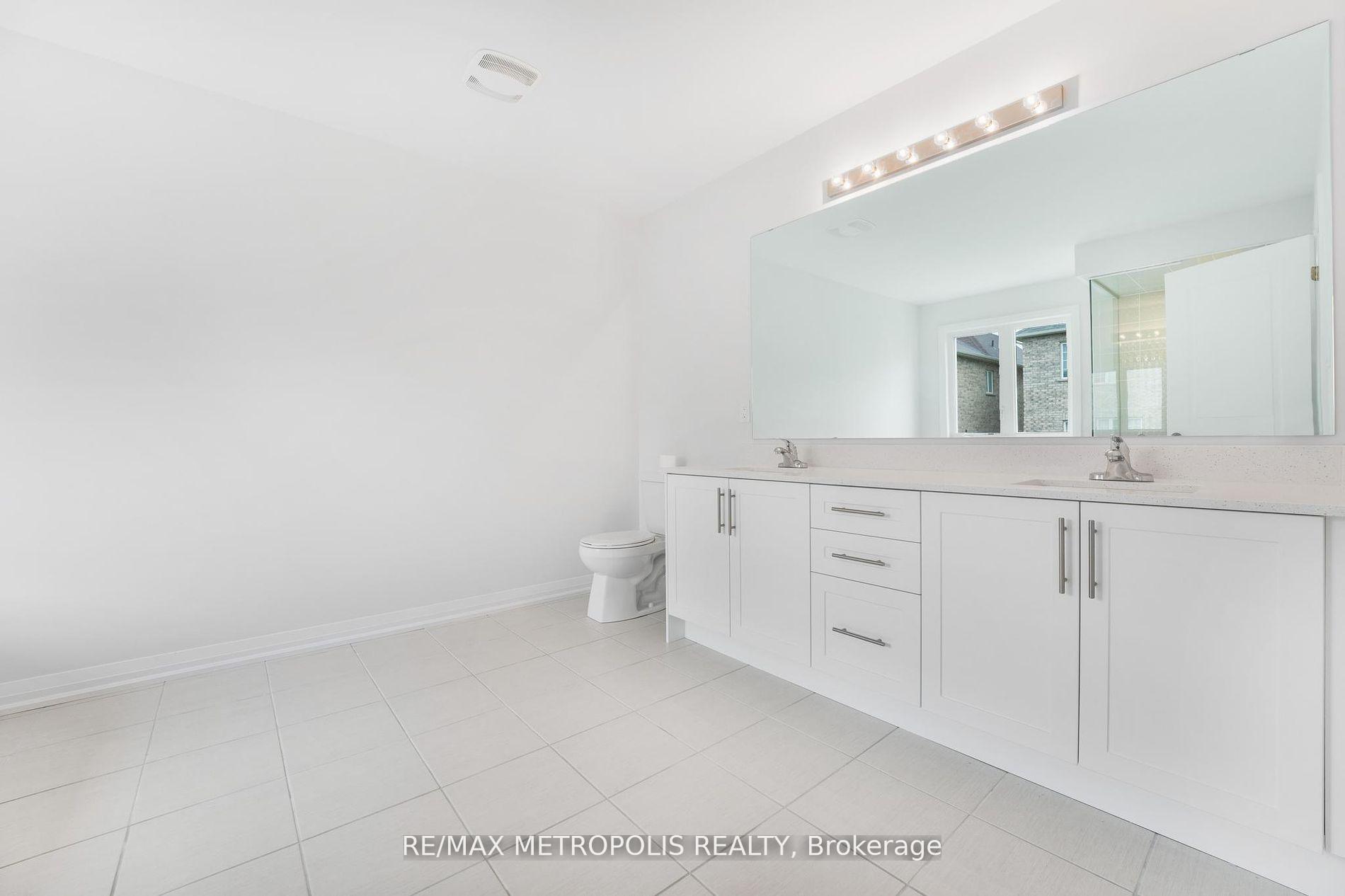 Photo 33 of 1372 Harrington Street, Innisfil, Lefroy — HOMEH