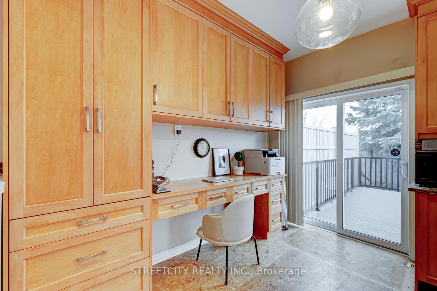 Photo 23 of Unit 14, 145 North Centre Road, London, North B — HOMEH