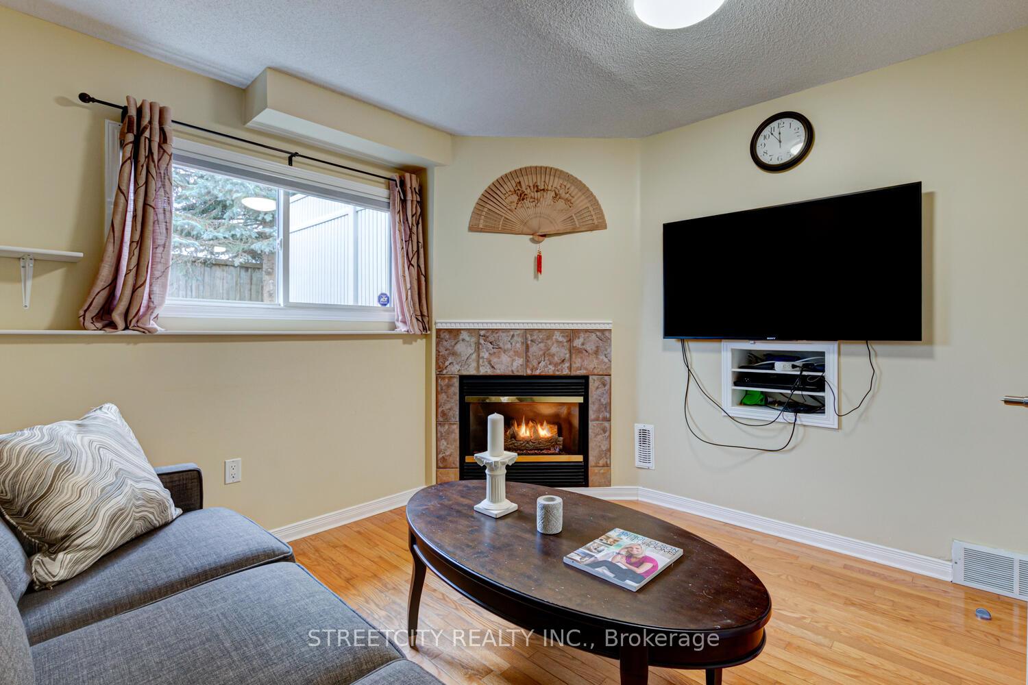 Photo 25 of Unit 14, 145 North Centre Road, London, North B — HOMEH