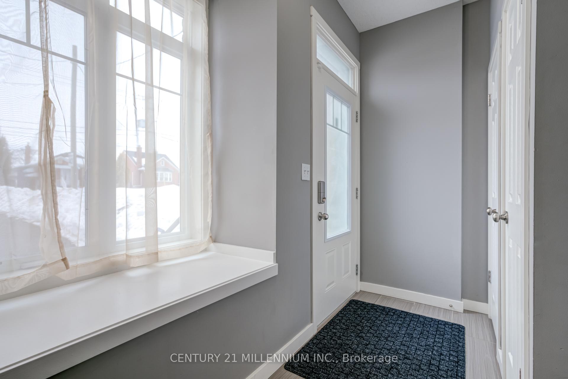Photo 2 of 447 Stirling Avenue S, Kitchener — HOMEH
