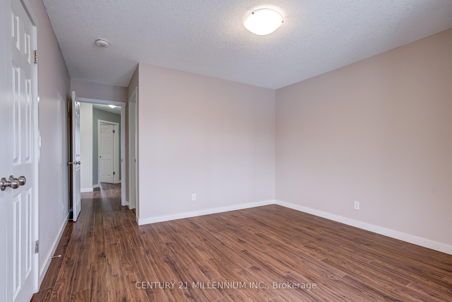 Photo 20 of 447 Stirling Avenue S, Kitchener — HOMEH