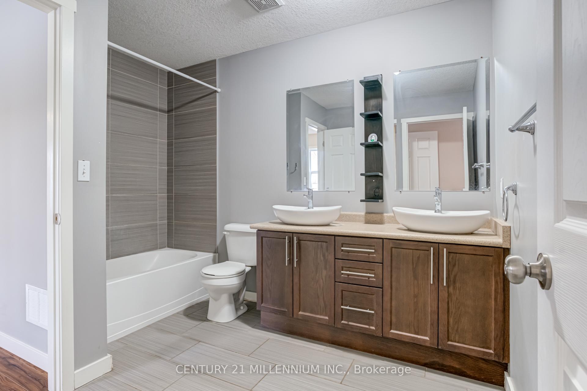 Photo 23 of 447 Stirling Avenue S, Kitchener — HOMEH