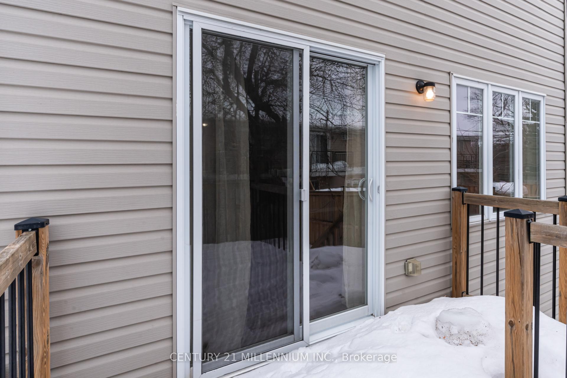 Photo 31 of 447 Stirling Avenue S, Kitchener — HOMEH