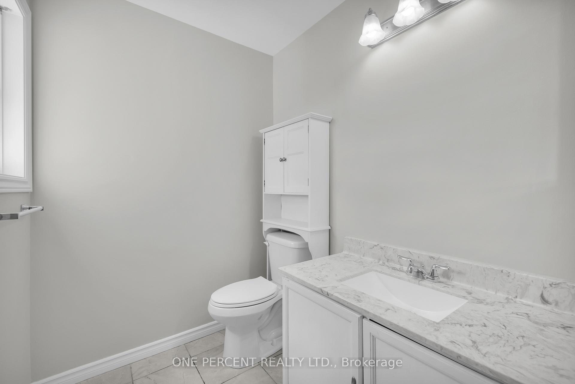 Photo 21 of 28 Chickasaw Crescent, Ottawa, Kanata - Bridlewood — HOMEH