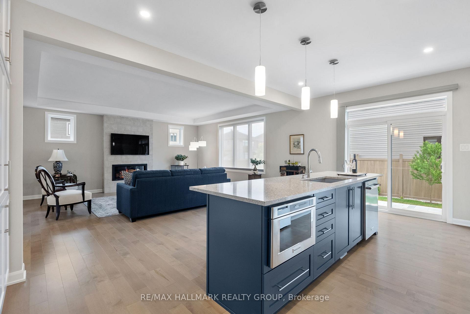 Photo 22 of 213 Skipper Drive, Ottawa, Mahogany Community — HOMEH