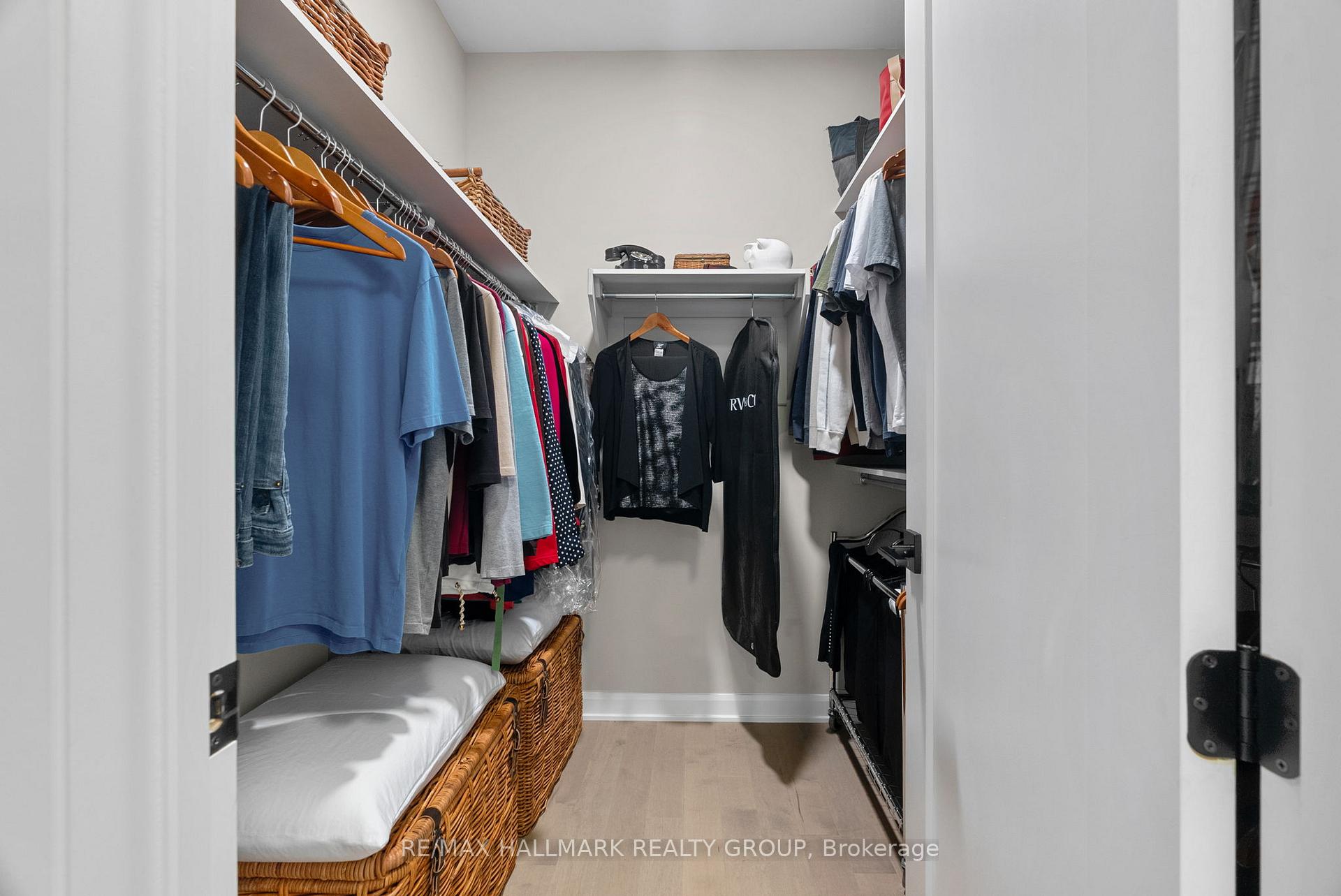 Photo 27 of 213 Skipper Drive, Ottawa, Mahogany Community — HOMEH