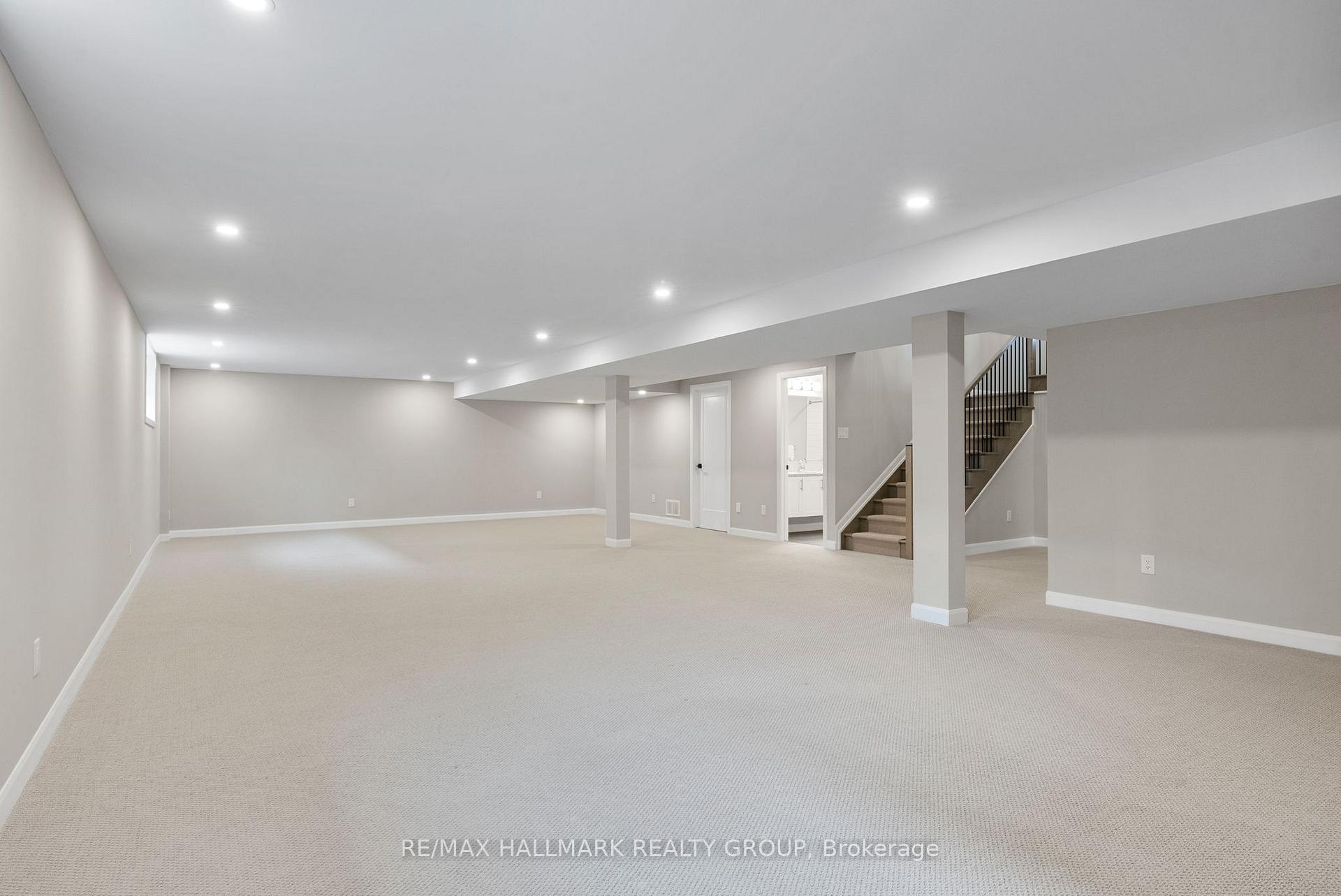 Photo 31 of 213 Skipper Drive, Ottawa, Mahogany Community — HOMEH