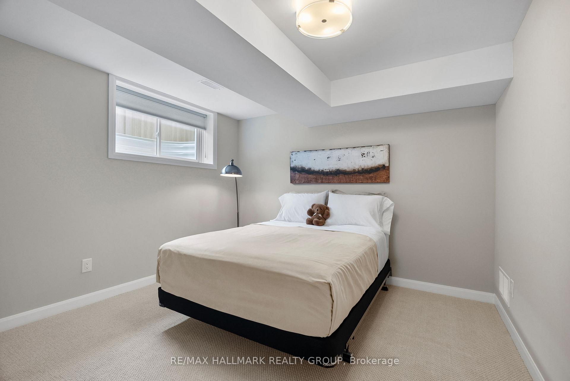 Photo 39 of 213 Skipper Drive, Ottawa, Mahogany Community — HOMEH