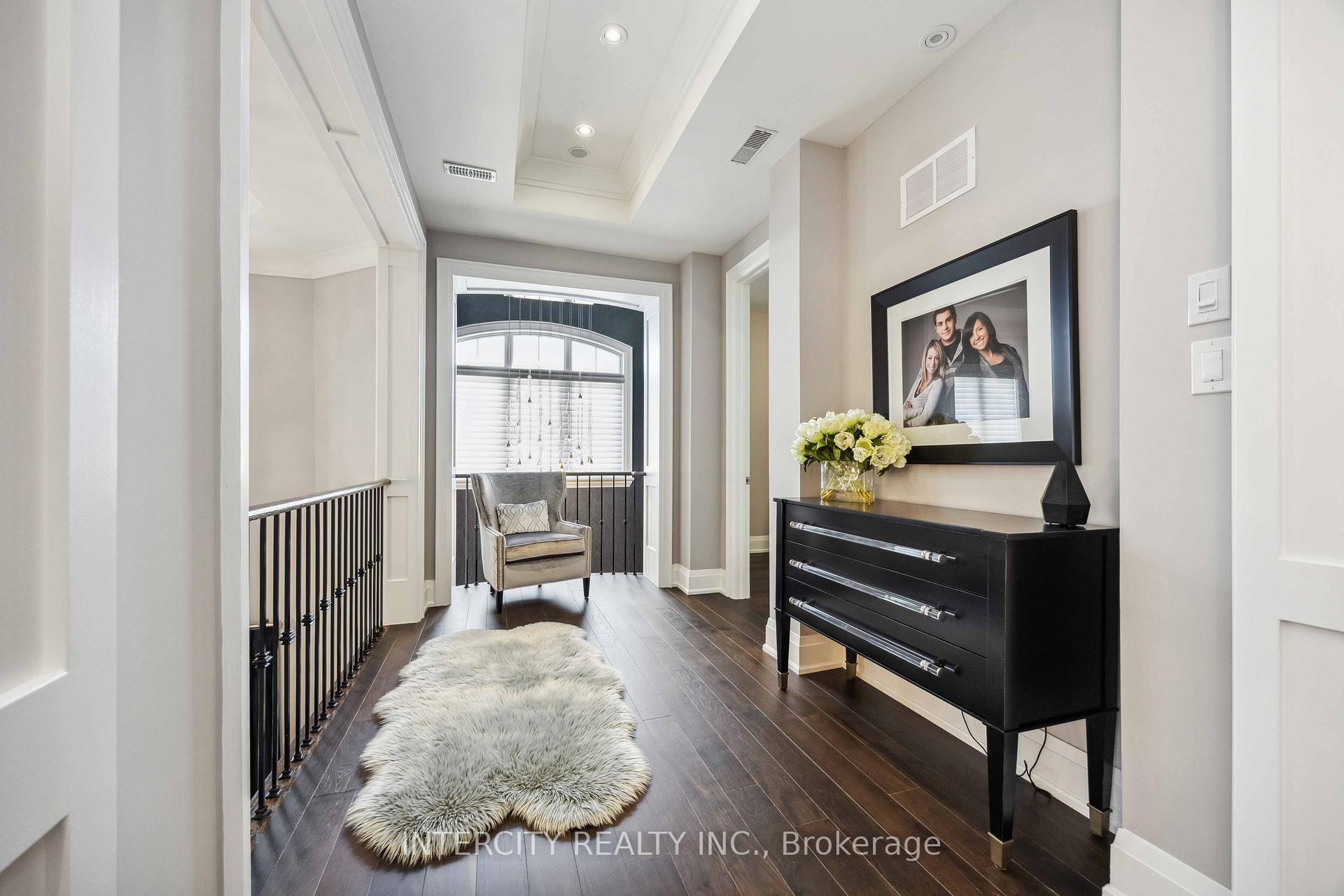 Photo 20 of 60 James Stokes Court, King, King City — HOMEH