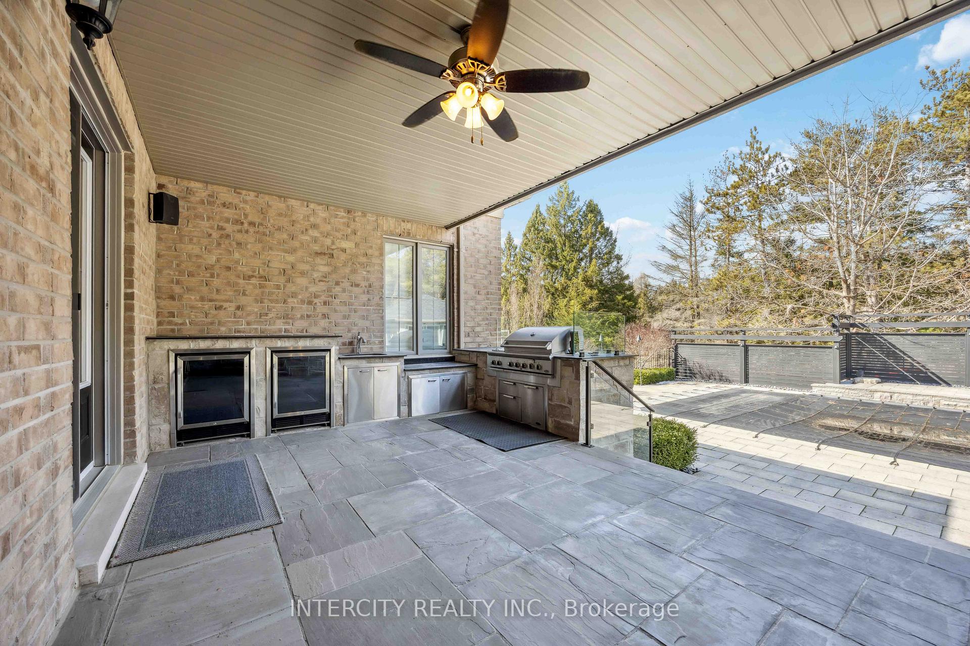 Photo 40 of 60 James Stokes Court, King, King City — HOMEH