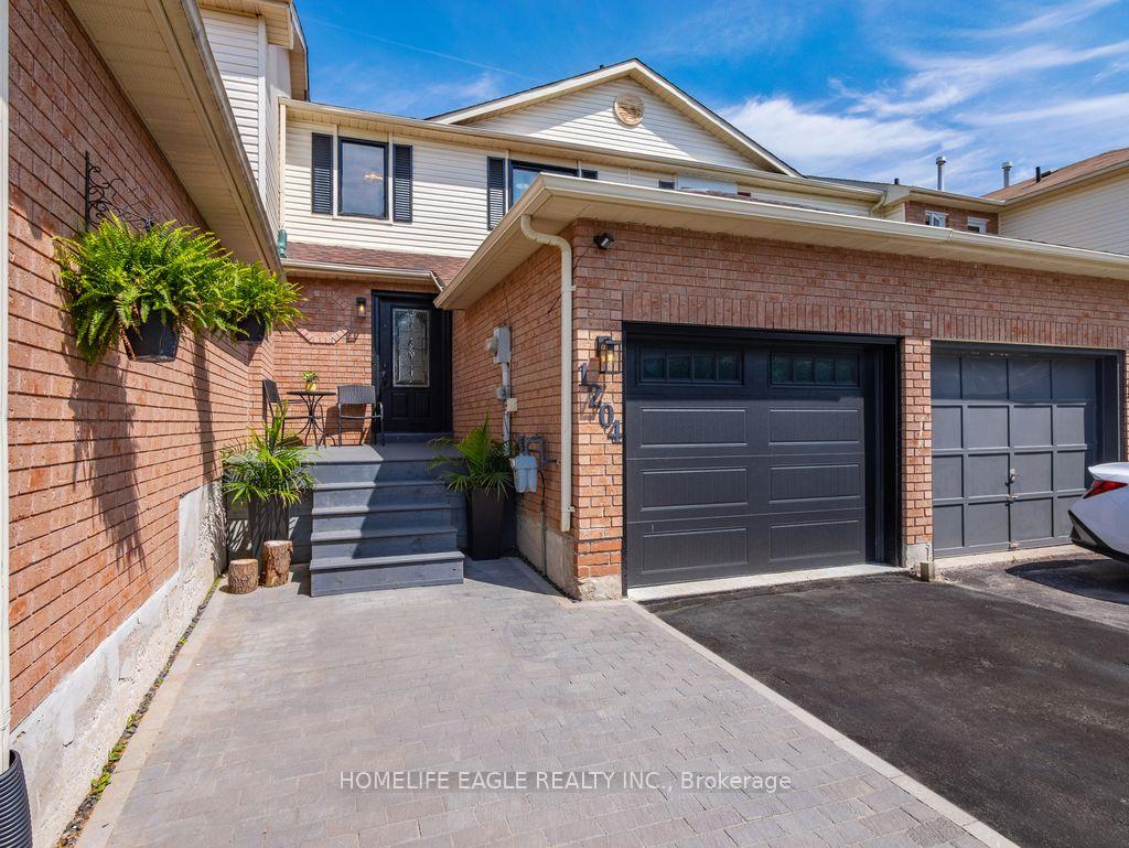 Photo 2 of 1204 Hill Street, Innisfil, Alcona — HOMEH