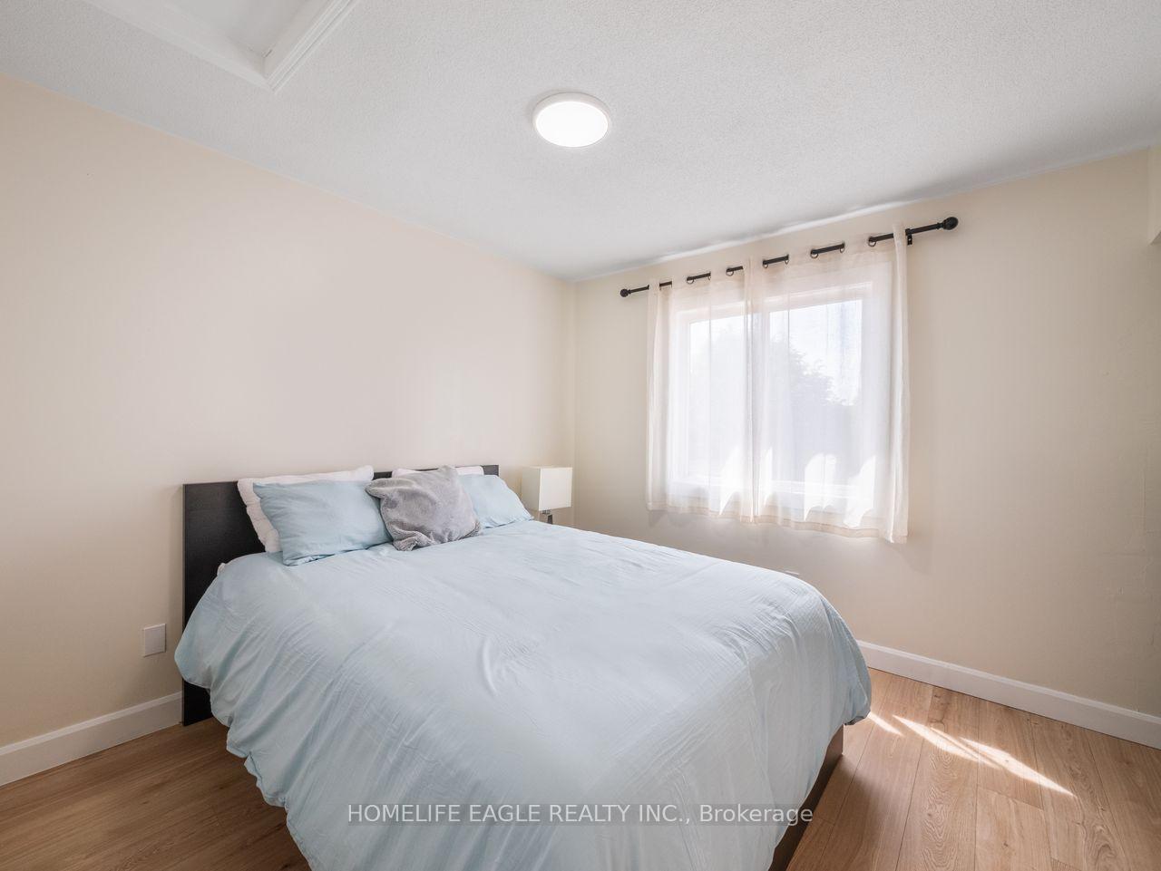 Photo 14 of 1204 Hill Street, Innisfil, Alcona — HOMEH