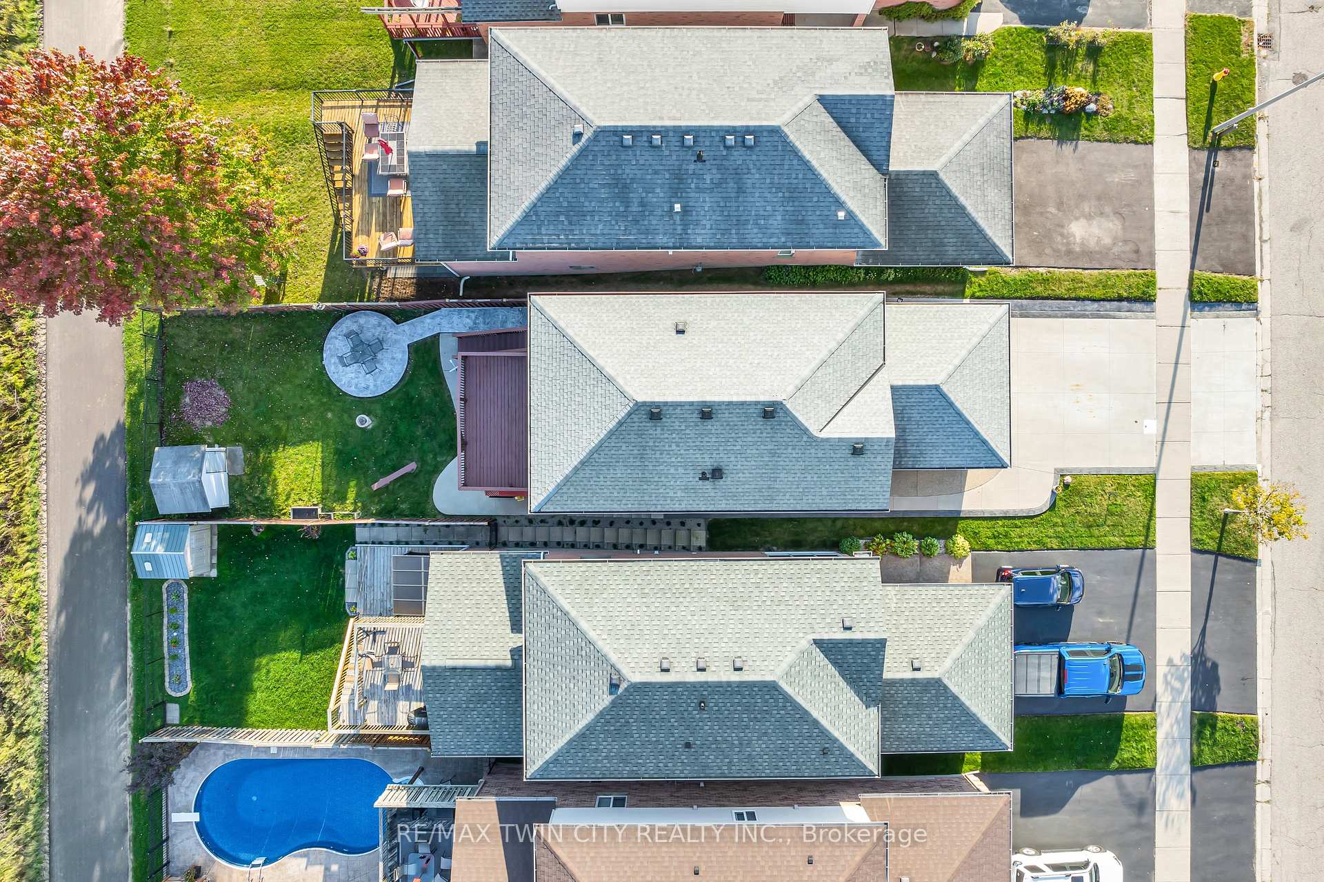 Photo 3 of 171 Resurrection Drive, Kitchener — HOMEH