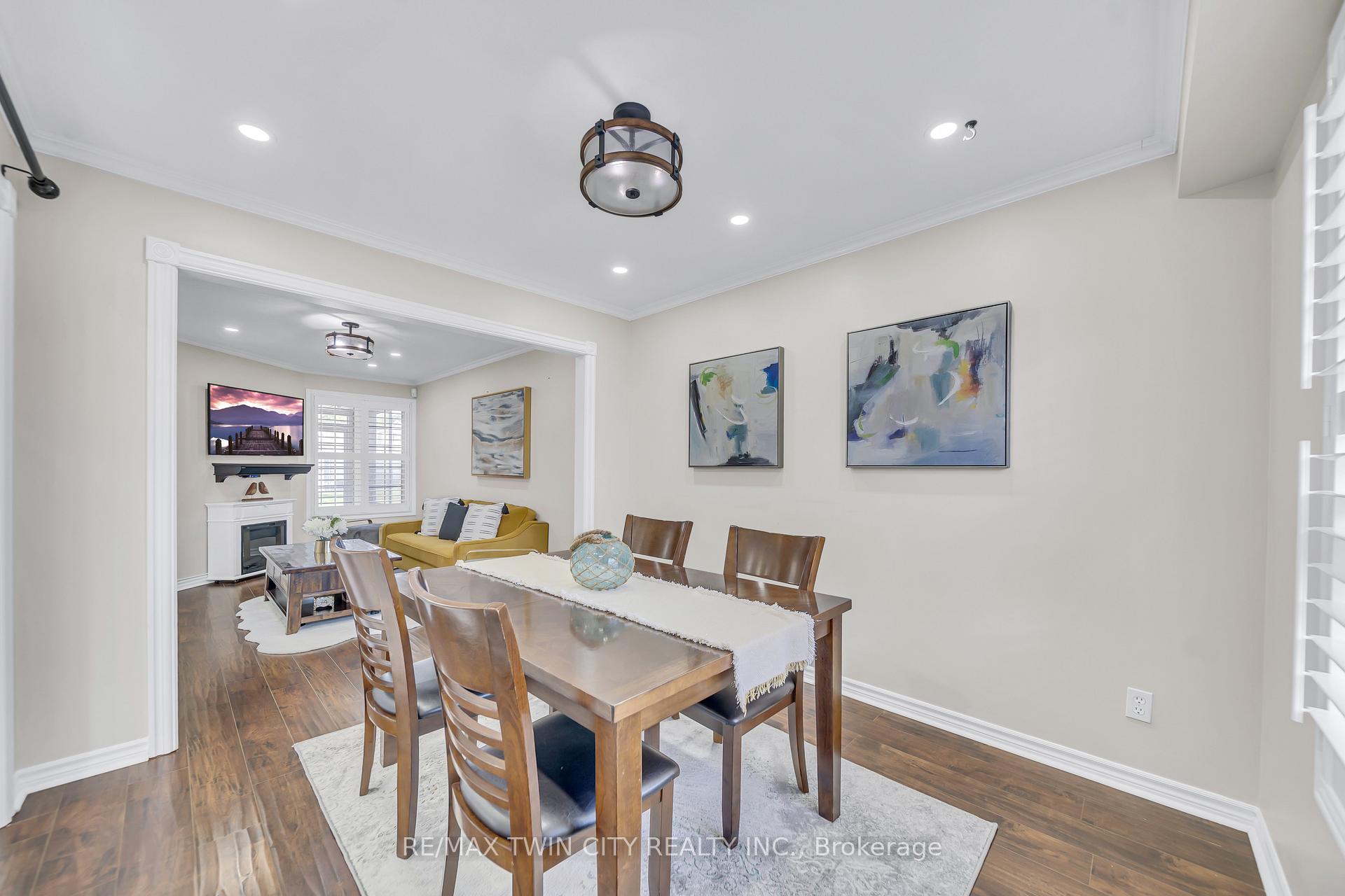 Photo 17 of 171 Resurrection Drive, Kitchener — HOMEH