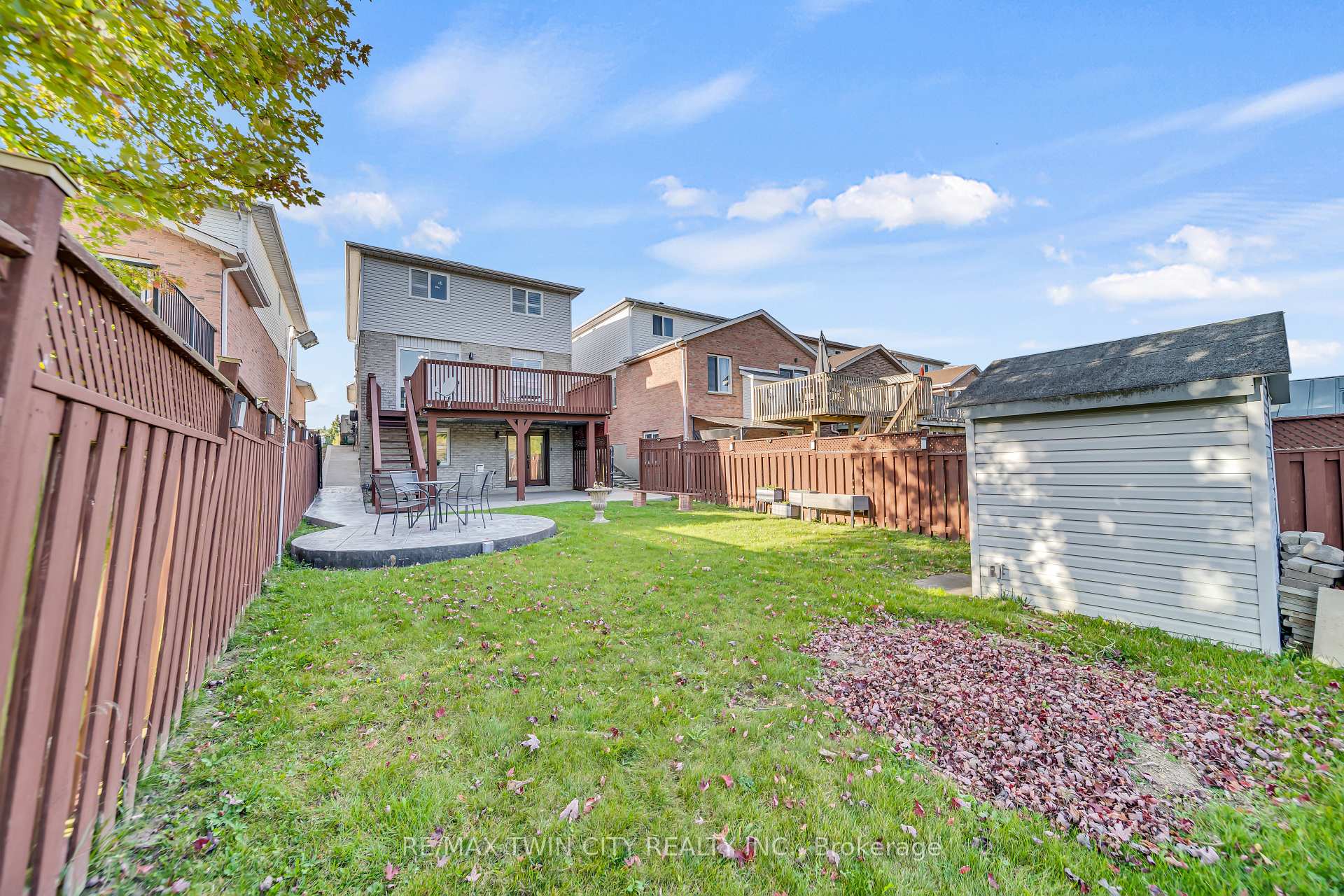 Photo 36 of 171 Resurrection Drive, Kitchener — HOMEH