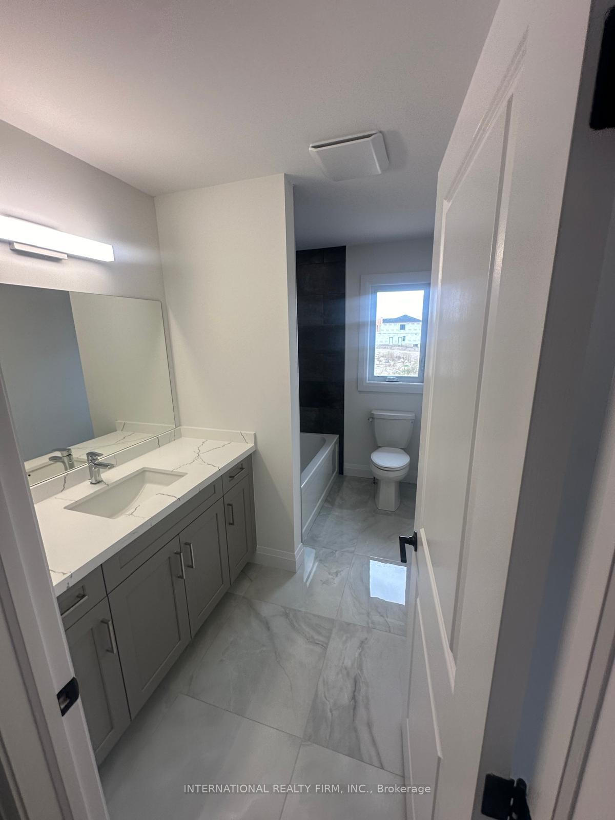 Photo 27 of 2521 Constance Avenue, London, South U — HOMEH