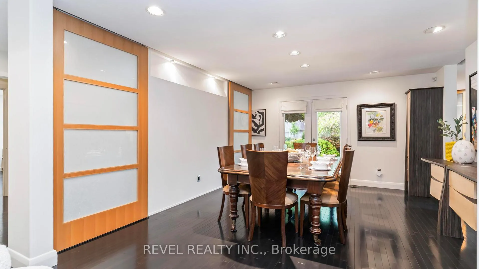 Photo 7 of 76 Tallwood Circle, London, North G — HOMEH