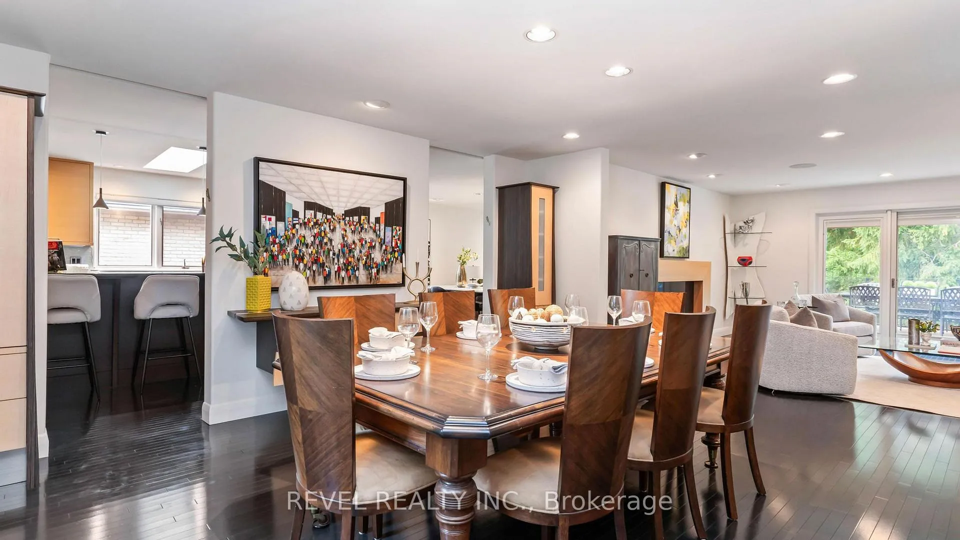 Photo 8 of 76 Tallwood Circle, London, North G — HOMEH