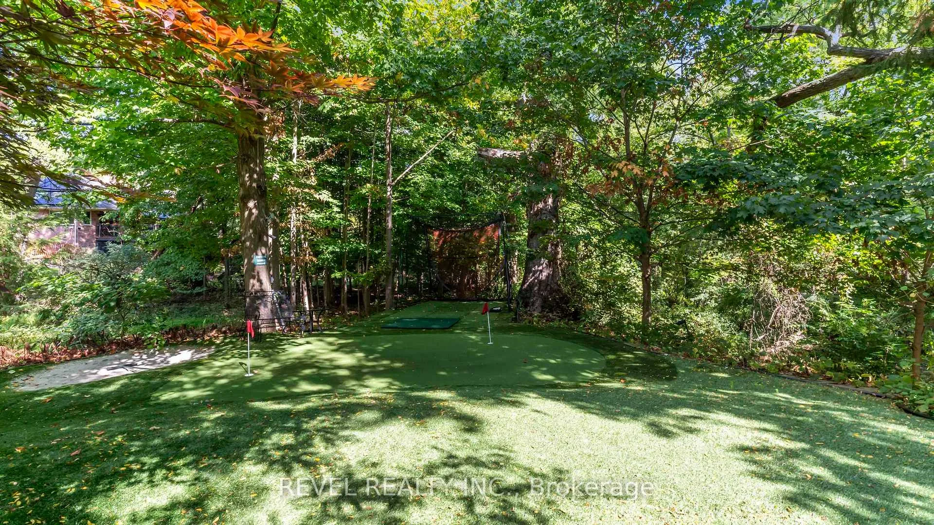 Photo 44 of 76 Tallwood Circle, London, North G — HOMEH