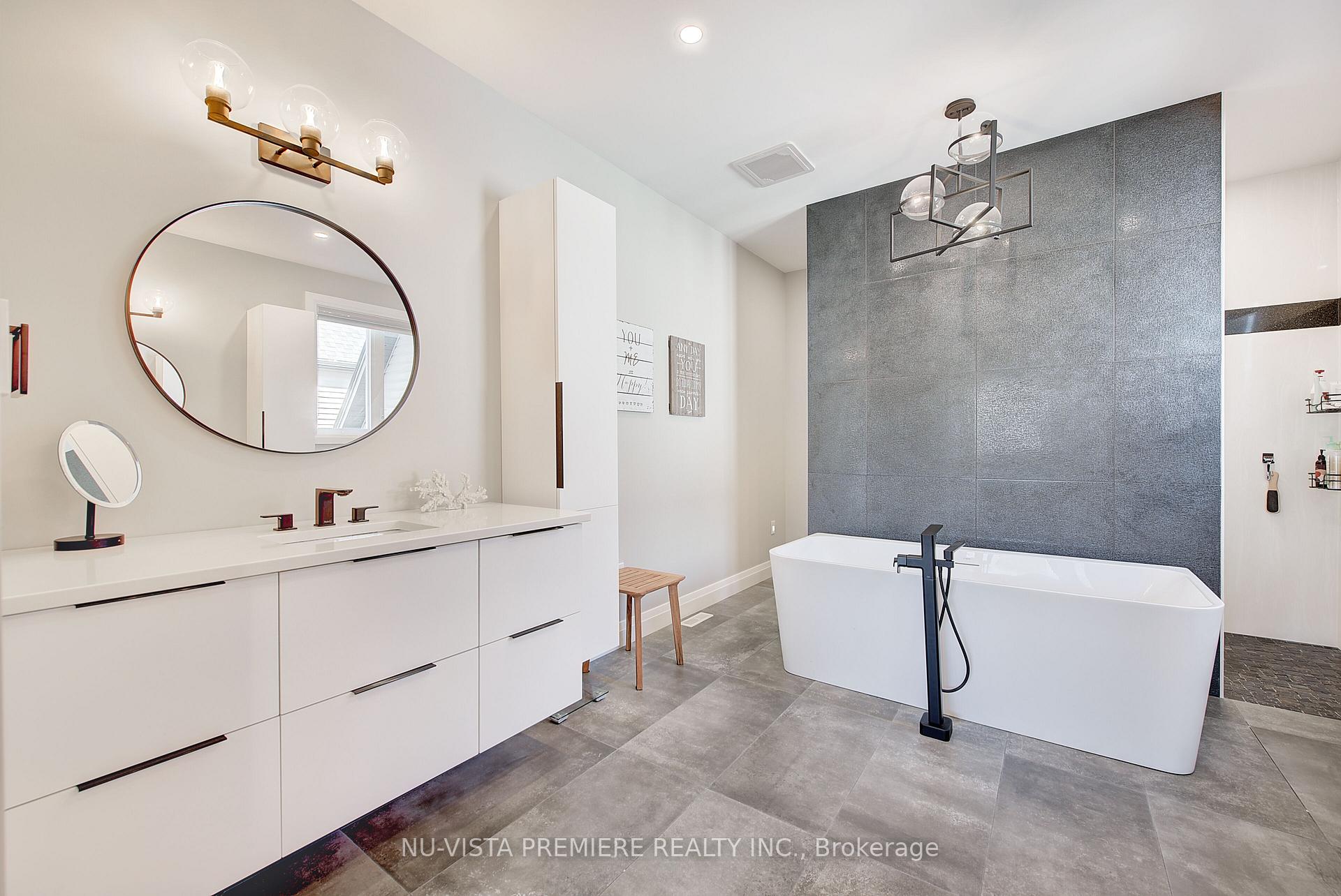 Photo 27 of 7442 Silver Creek Crescent, London, South V — HOMEH