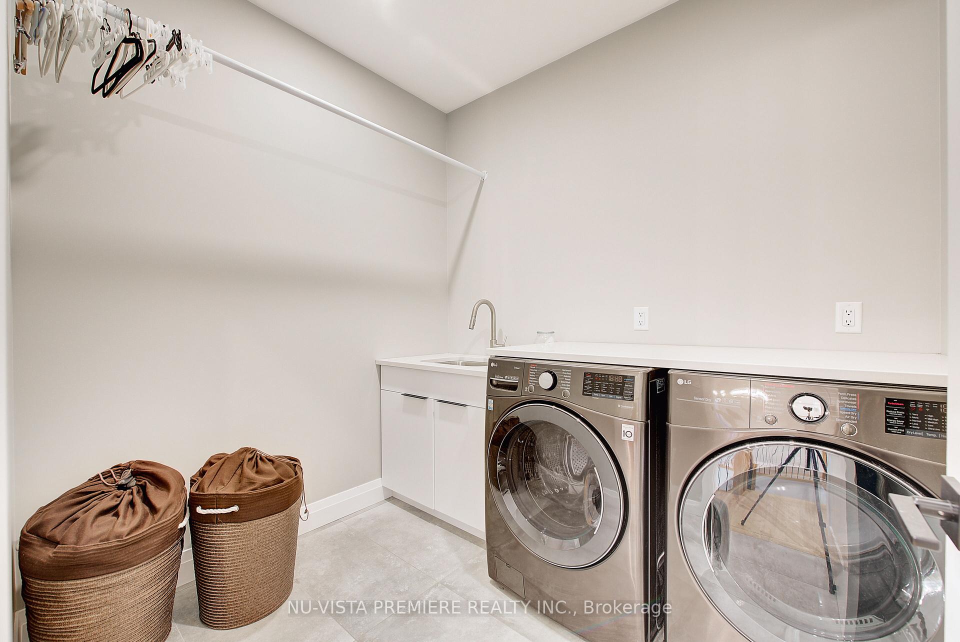 Photo 30 of 7442 Silver Creek Crescent, London, South V — HOMEH
