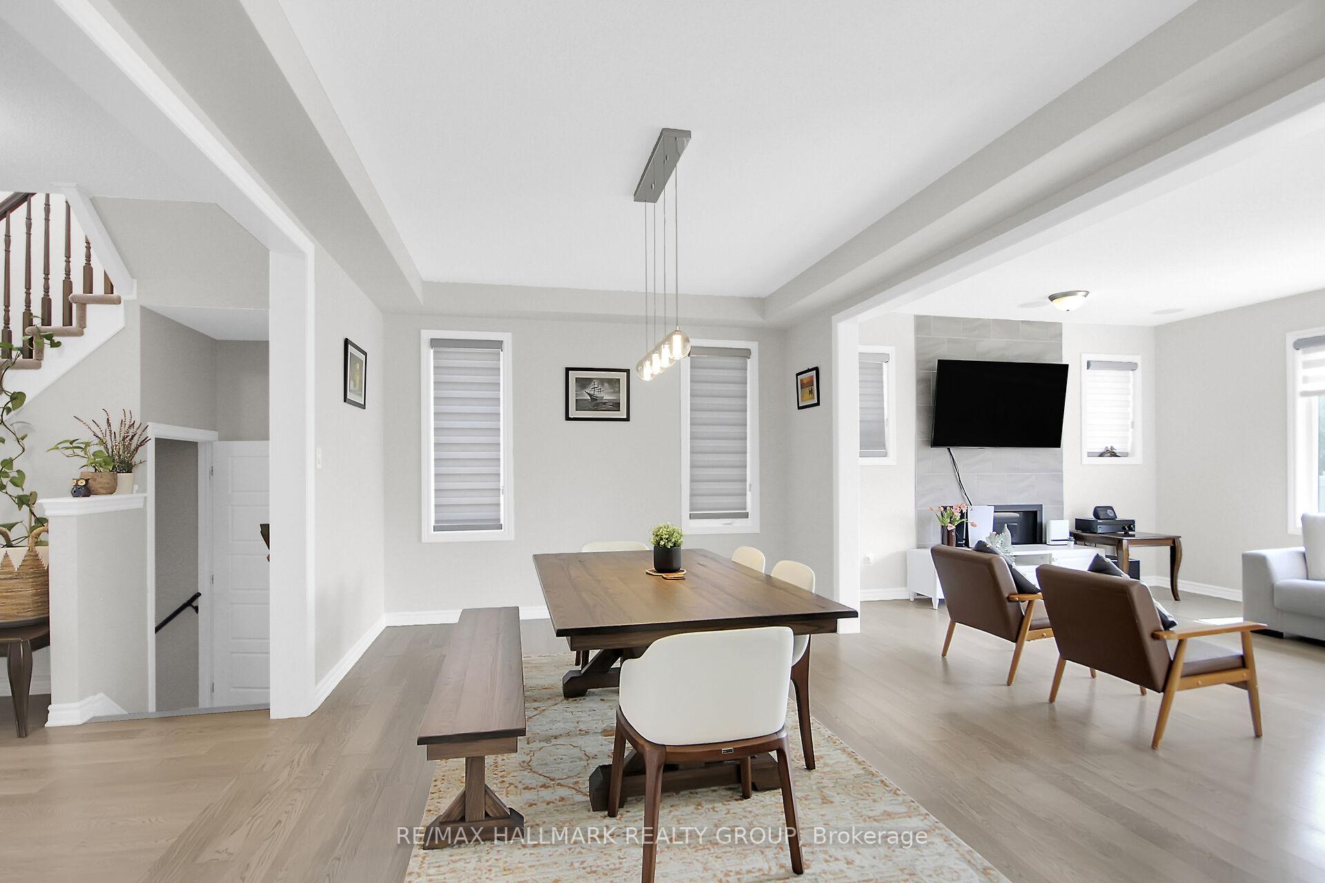 Photo 11 of 584 Malahat Way, Ottawa, Kanata - Emerald Meadows/Trailwest — HOMEH