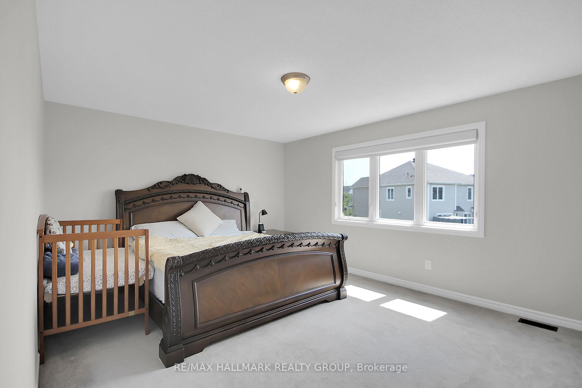 Photo 28 of 584 Malahat Way, Ottawa, Kanata - Emerald Meadows/Trailwest — HOMEH