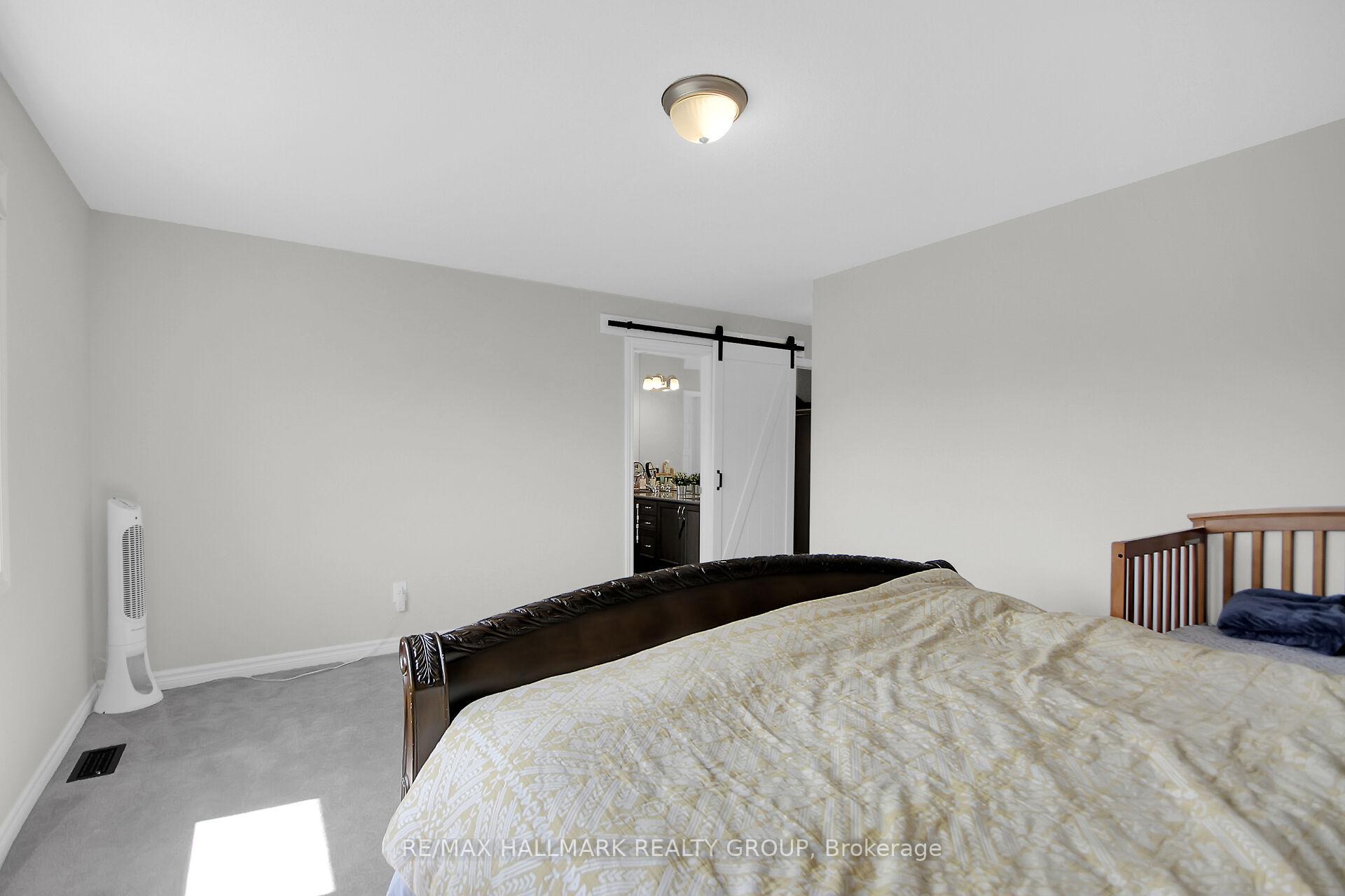 Photo 30 of 584 Malahat Way, Ottawa, Kanata - Emerald Meadows/Trailwest — HOMEH