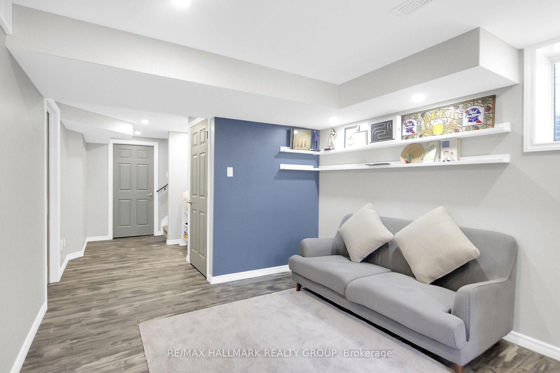 Photo 39 of 584 Malahat Way, Ottawa, Kanata - Emerald Meadows/Trailwest — HOMEH