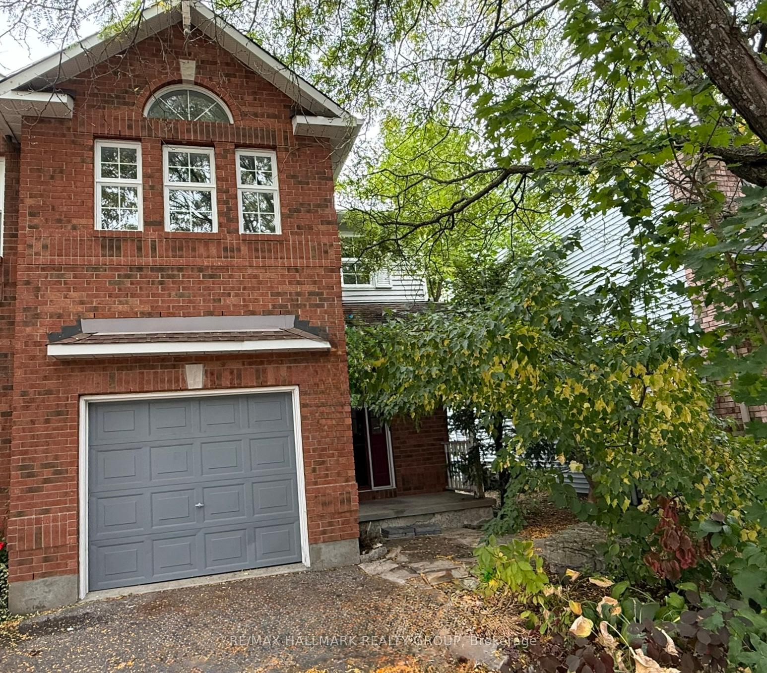 Photo 1 of 195 Blackdome Crescent, Ottawa, Kanata - Kanata Lakes/Heritage Hills — HOMEH