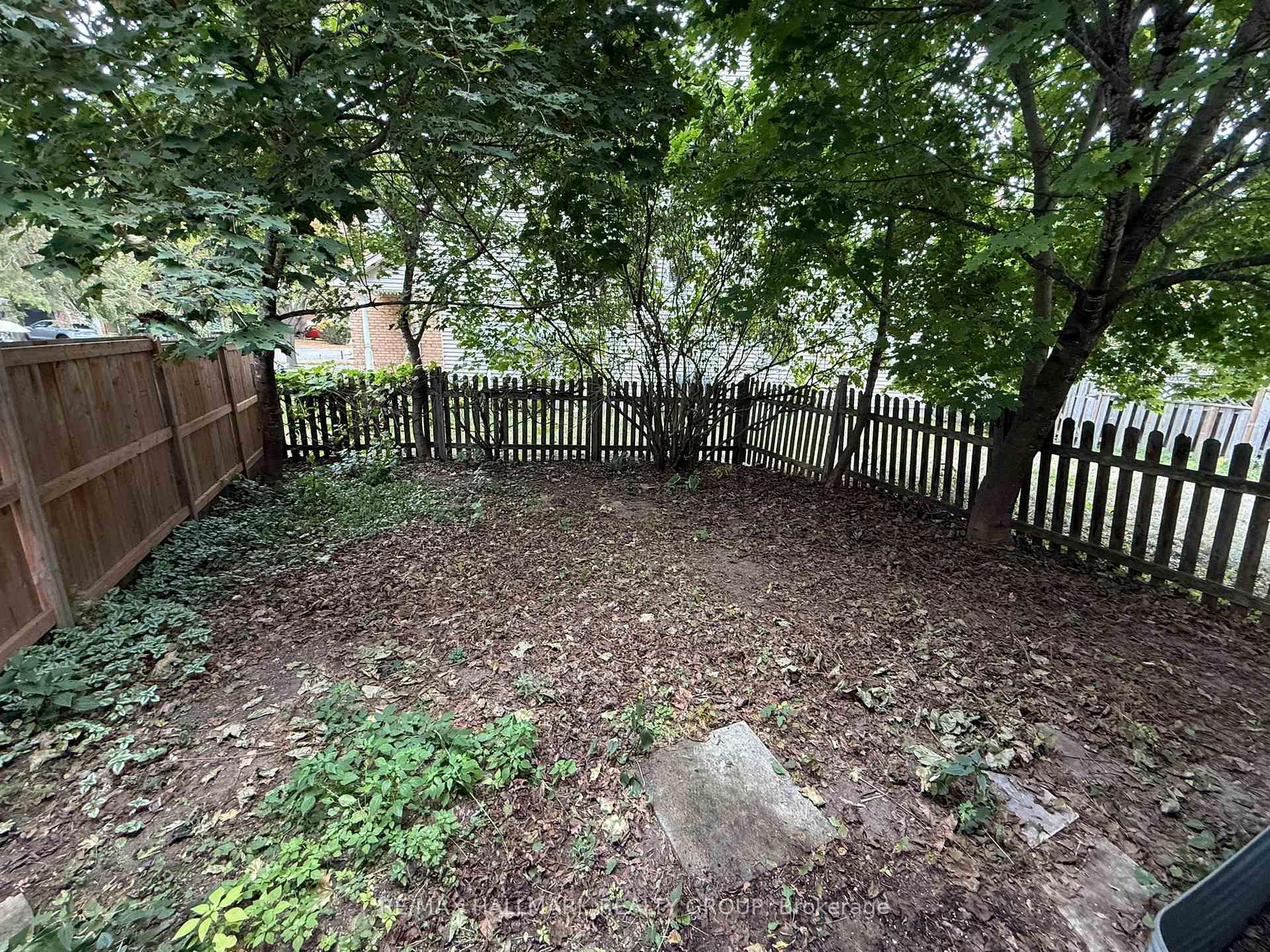 Photo 31 of 195 Blackdome Crescent, Ottawa, Kanata - Kanata Lakes/Heritage Hills — HOMEH