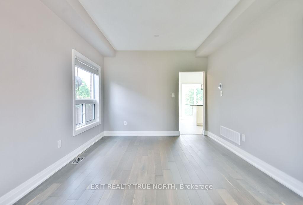 Photo 7 of 1908 Emerald Court, Innisfil, Alcona — HOMEH